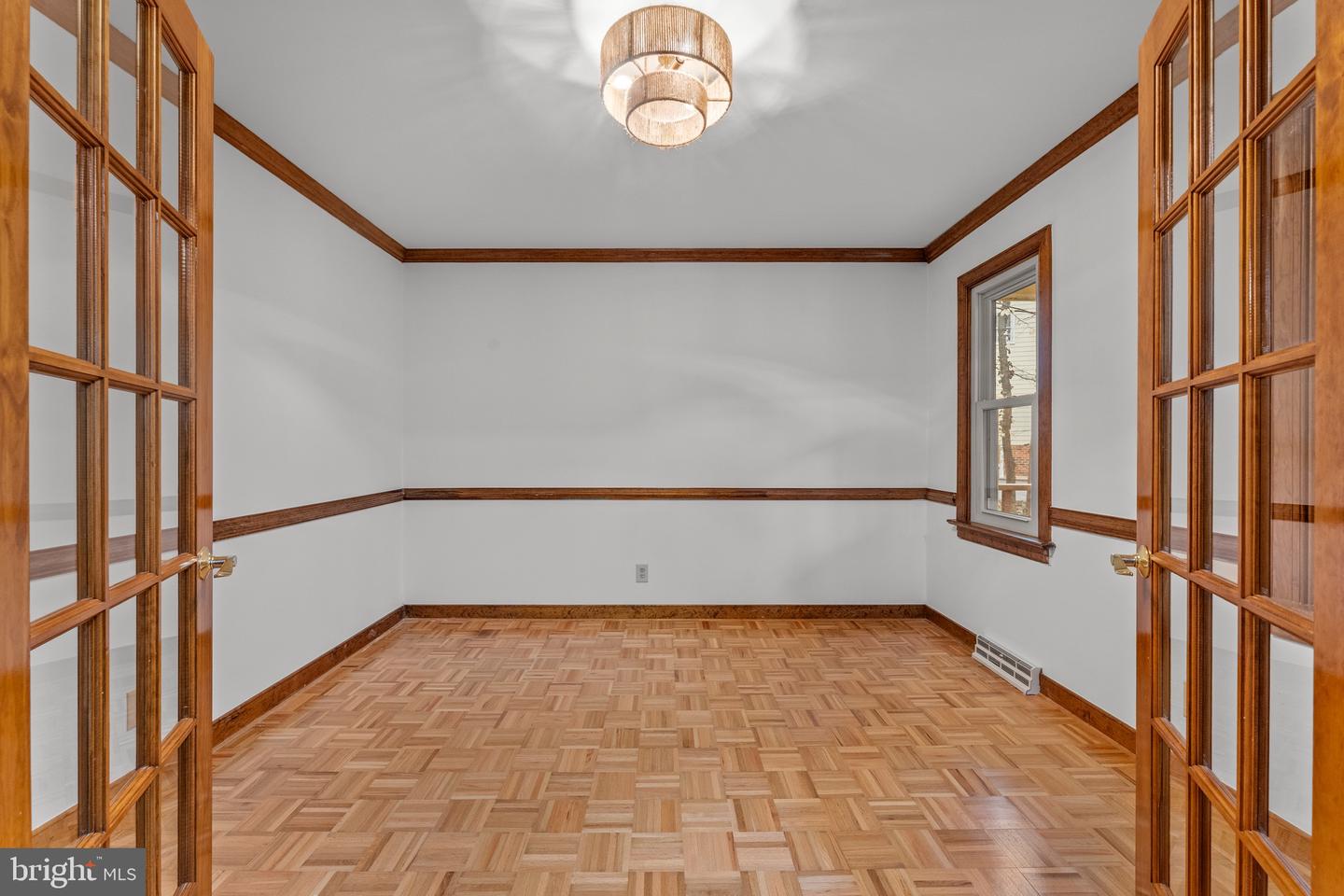 8700 LAUMIC DR, NORTH CHESTERFIELD, Virginia 23224, 3 Bedrooms Bedrooms, 12 Rooms Rooms,2 BathroomsBathrooms,Residential,For sale,8700 LAUMIC DR,VACF2001400 MLS # VACF2001400