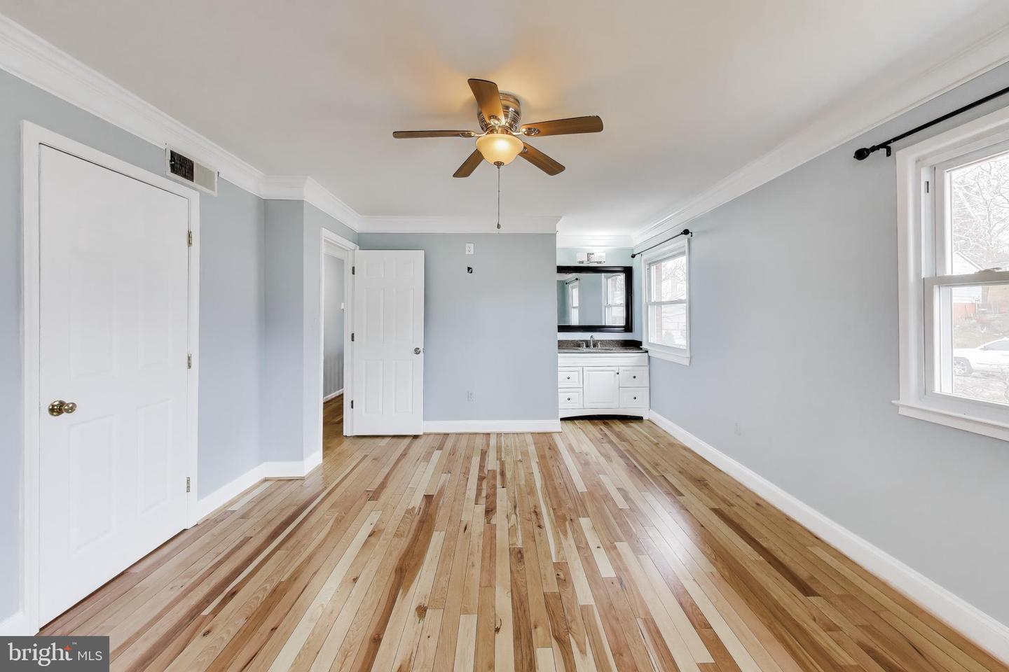 13302 KELSEY CT, WOODBRIDGE, Virginia 22193, 4 Bedrooms Bedrooms, ,2 BathroomsBathrooms,Residential,For sale,13302 KELSEY CT,VAPW2112544 MLS # VAPW2112544