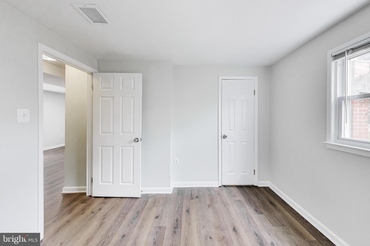 13302 KELSEY CT, WOODBRIDGE, Virginia 22193, 4 Bedrooms Bedrooms, ,2 BathroomsBathrooms,Residential,For sale,13302 KELSEY CT,VAPW2112544 MLS # VAPW2112544