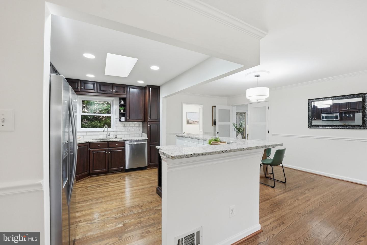 5718 ANOLA CT, SPRINGFIELD, Virginia 22151, 3 Bedrooms Bedrooms, ,2 BathroomsBathrooms,Residential,For sale,5718 ANOLA CT,VAFX2291284 MLS # VAFX2291284