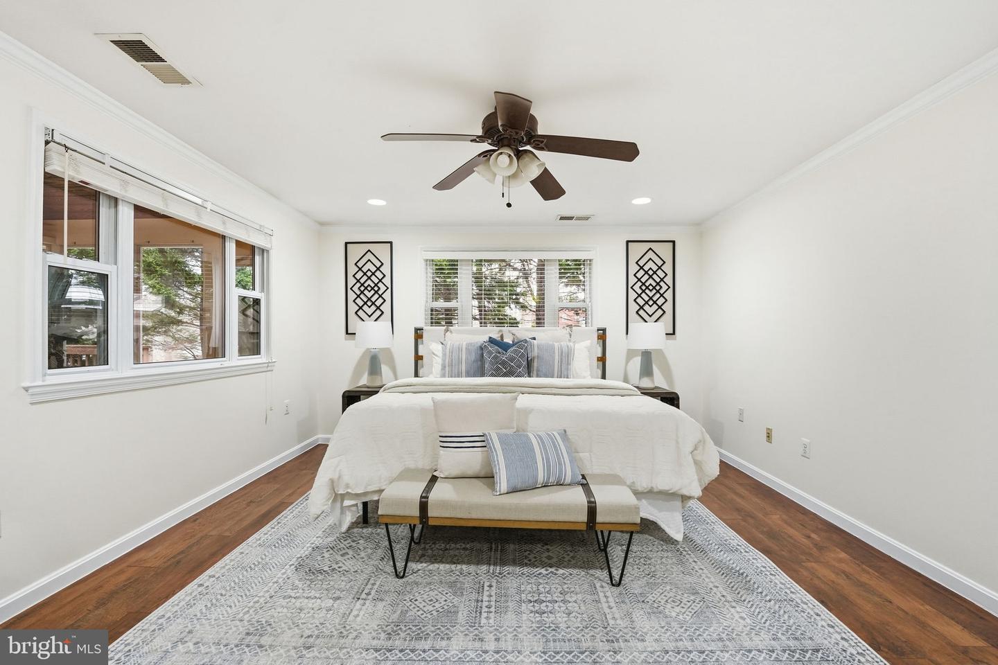 5718 ANOLA CT, SPRINGFIELD, Virginia 22151, 3 Bedrooms Bedrooms, ,2 BathroomsBathrooms,Residential,For sale,5718 ANOLA CT,VAFX2291284 MLS # VAFX2291284