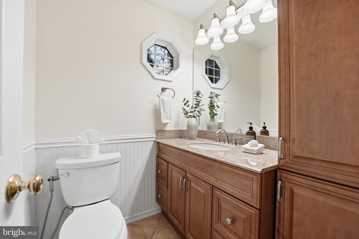 5718 ANOLA CT, SPRINGFIELD, Virginia 22151, 3 Bedrooms Bedrooms, ,2 BathroomsBathrooms,Residential,For sale,5718 ANOLA CT,VAFX2291284 MLS # VAFX2291284