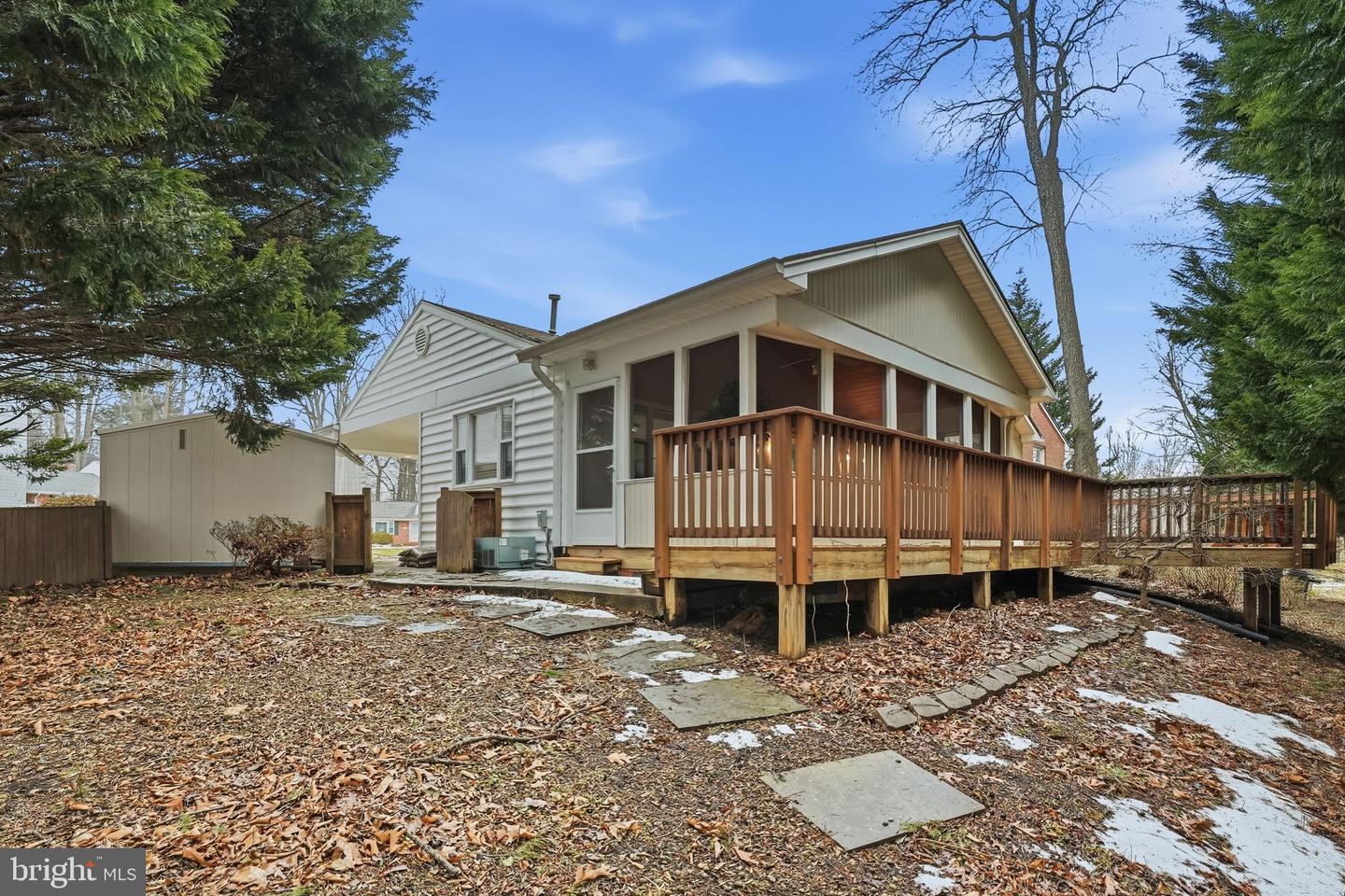 5718 ANOLA CT, SPRINGFIELD, Virginia 22151, 3 Bedrooms Bedrooms, ,2 BathroomsBathrooms,Residential,For sale,5718 ANOLA CT,VAFX2291284 MLS # VAFX2291284