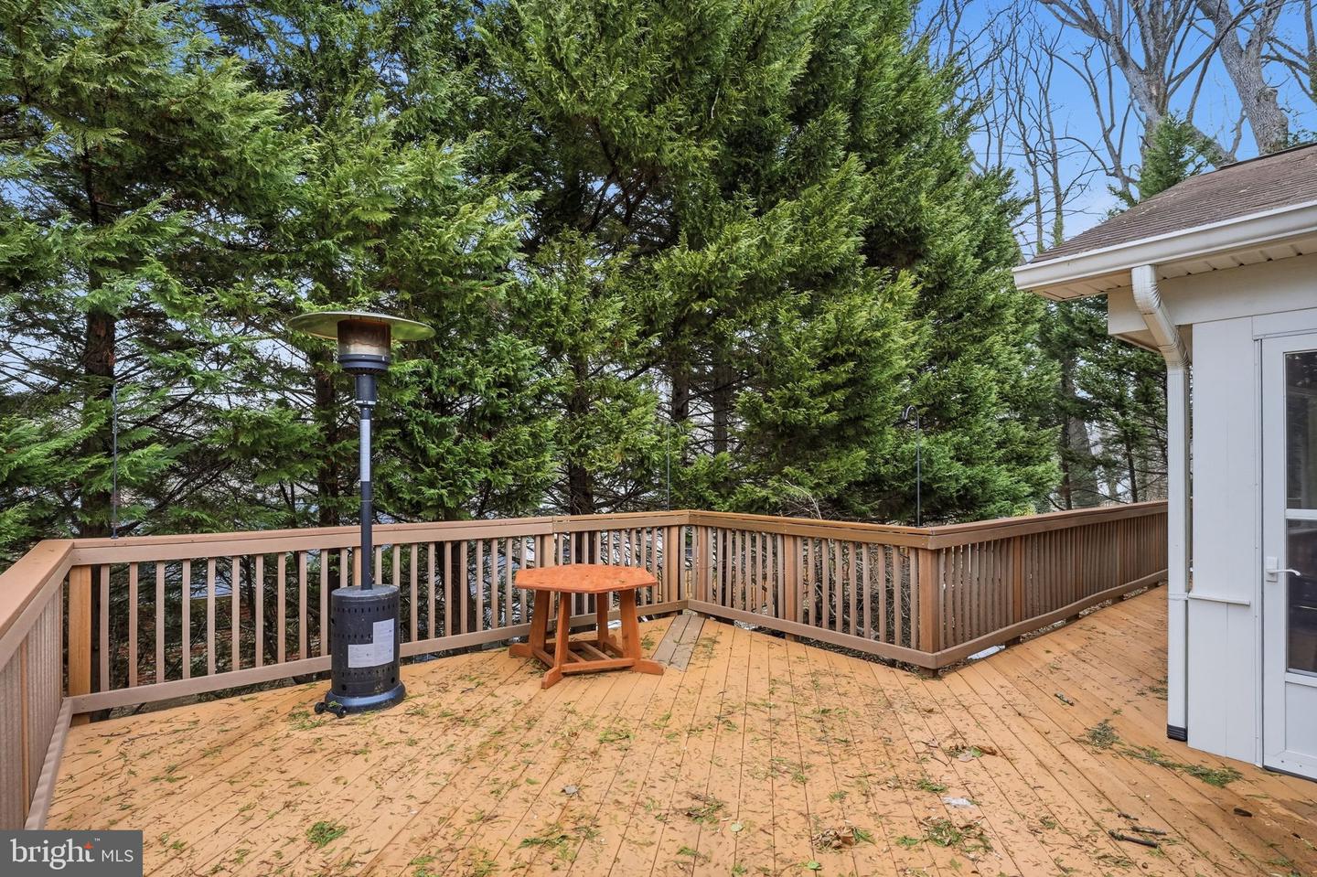 5718 ANOLA CT, SPRINGFIELD, Virginia 22151, 3 Bedrooms Bedrooms, ,2 BathroomsBathrooms,Residential,For sale,5718 ANOLA CT,VAFX2291284 MLS # VAFX2291284