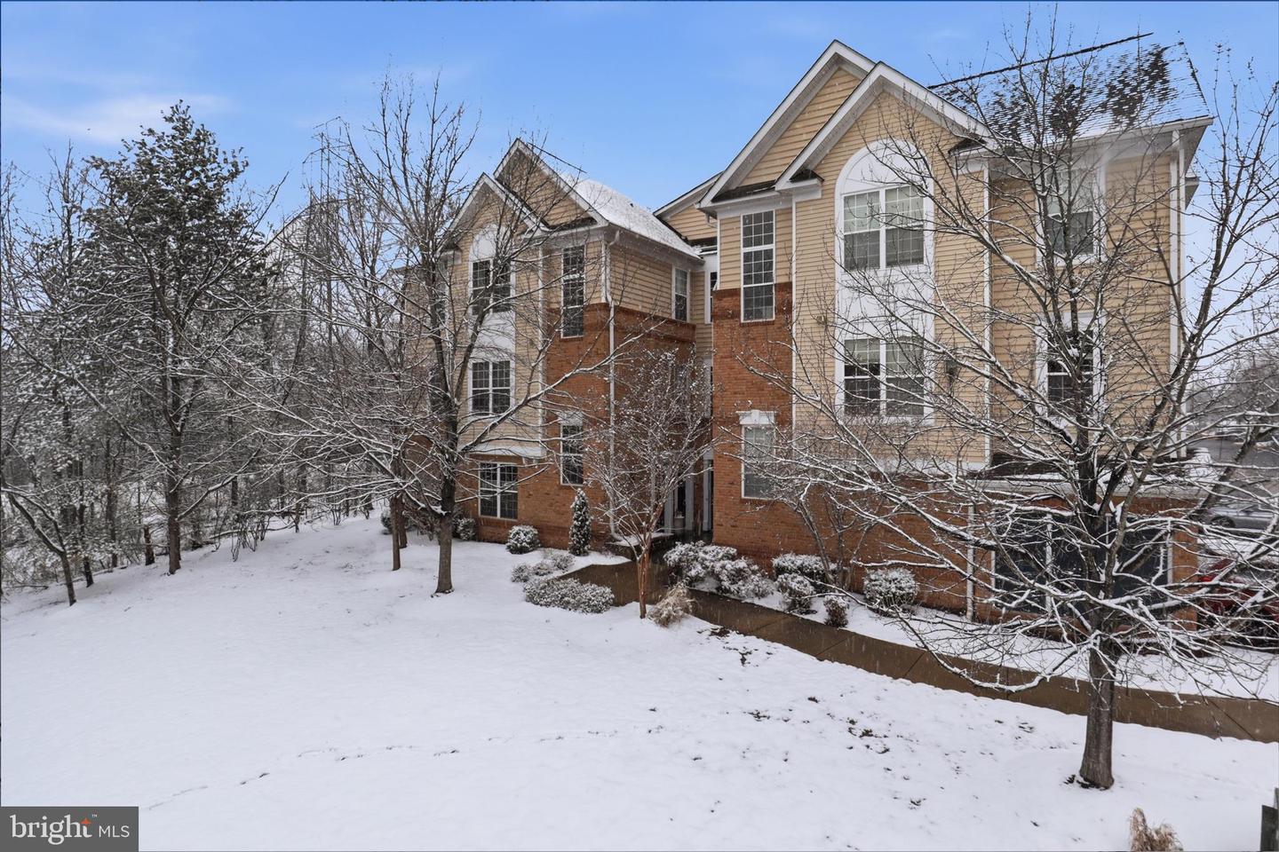 20385 BELMONT PARK TER #103, ASHBURN, Virginia 20147, 2 Bedrooms Bedrooms, ,2 BathroomsBathrooms,Residential,For sale,20385 BELMONT PARK TER #103,VALO2116180 MLS # VALO2116180