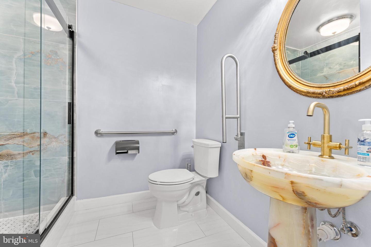 214 S ROYAL AVE, FRONT ROYAL, Virginia 22630, 3 Bedrooms Bedrooms, 12 Rooms Rooms,1 BathroomBathrooms,Residential,For sale,214 S ROYAL AVE,VAWR2013444 MLS # VAWR2013444