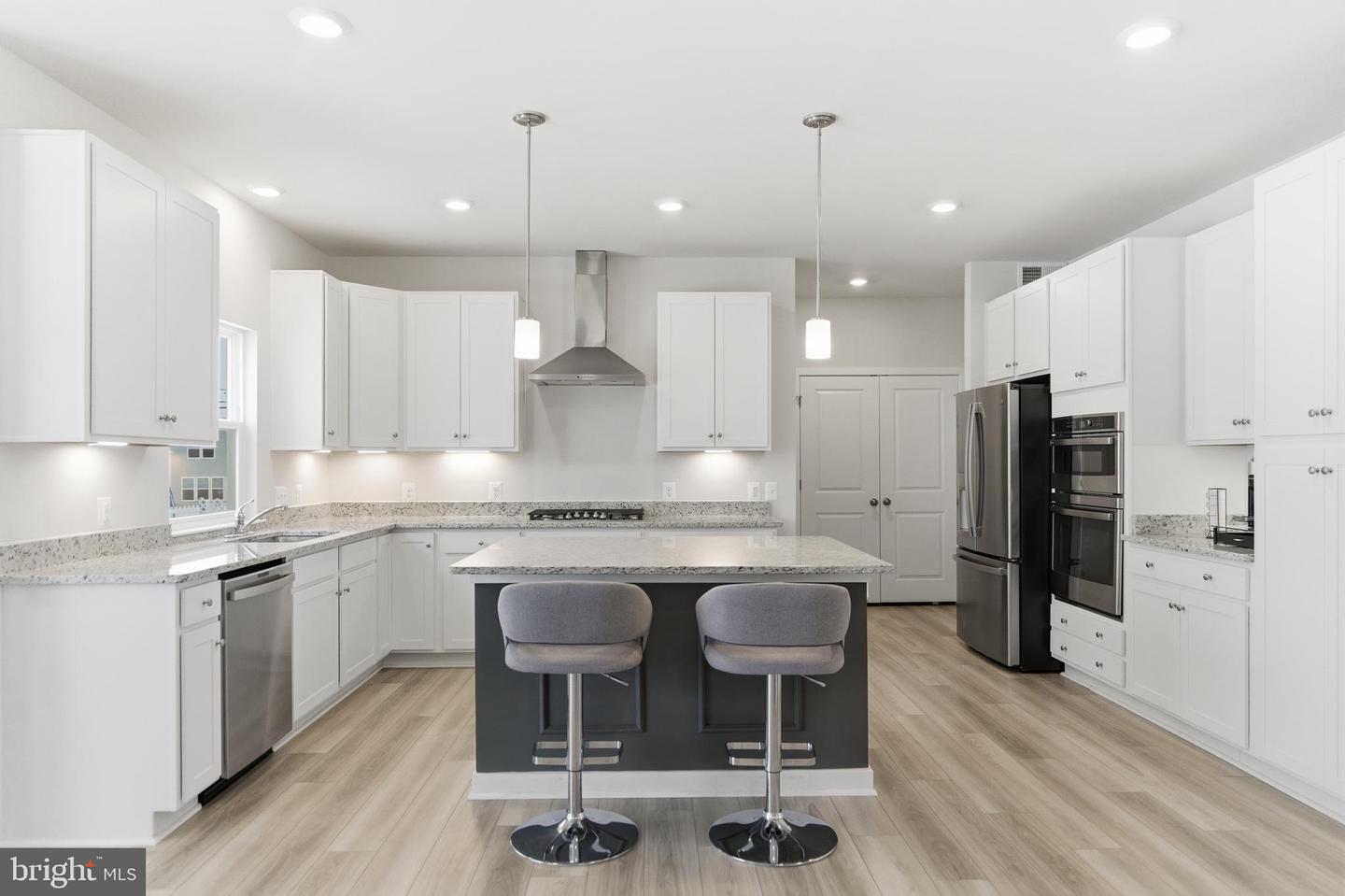 219 LEHIGH, WINCHESTER, Virginia 22602, 5 Bedrooms Bedrooms, ,3 BathroomsBathrooms,Residential,For sale,219 LEHIGH,VAFV2039704 MLS # VAFV2039704