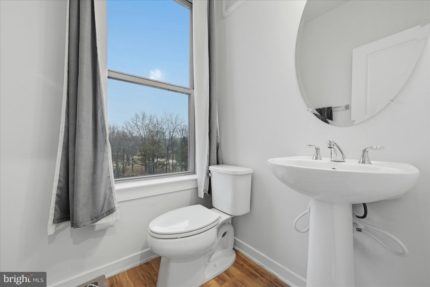 13506 INNOVATION STATION LOOP #2B, HERNDON, Virginia 20171, 3 Bedrooms Bedrooms, ,2 BathroomsBathrooms,Residential,For sale,13506 INNOVATION STATION LOOP #2B,VAFX2292292 MLS # VAFX2292292