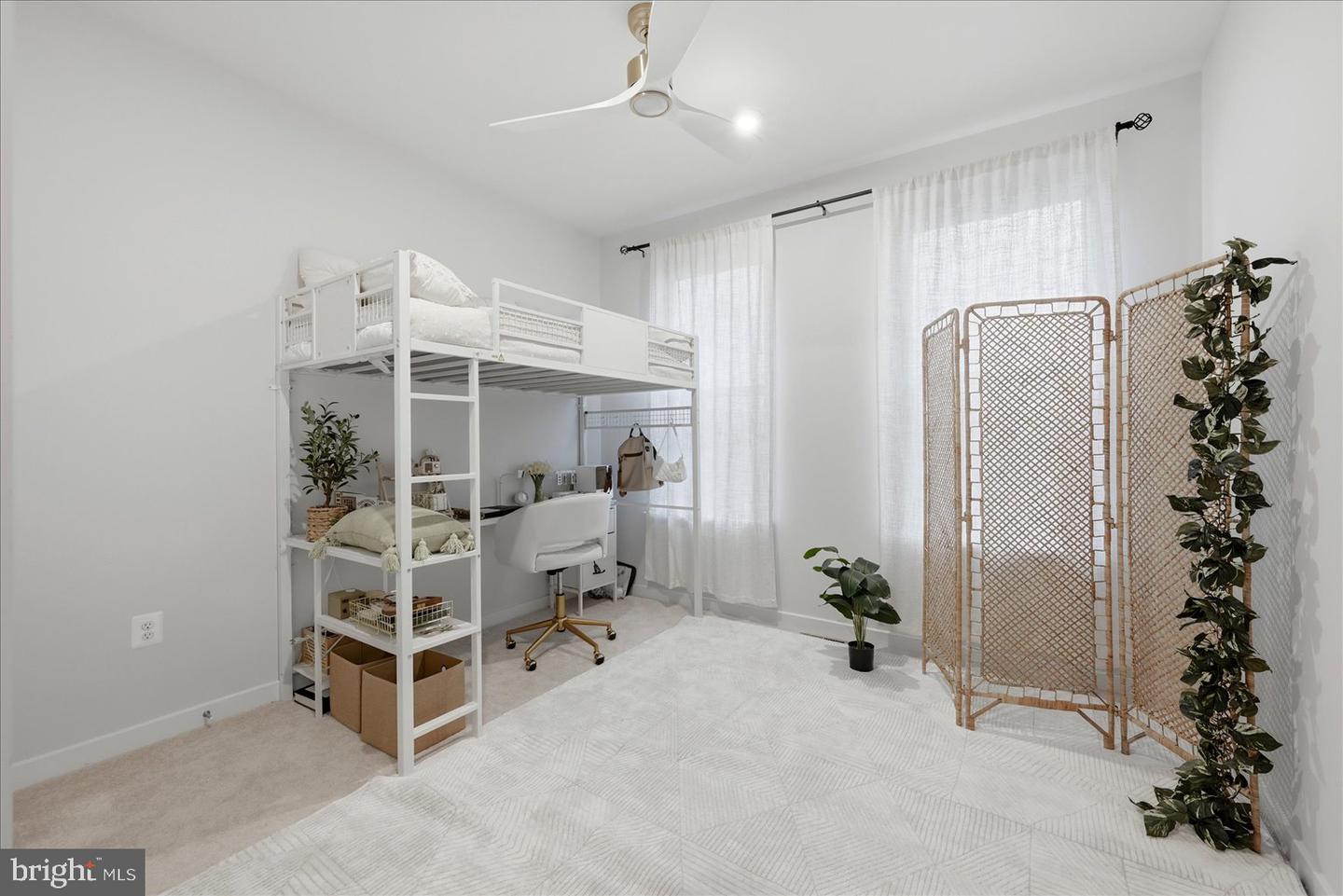 13506 INNOVATION STATION LOOP #2B, HERNDON, Virginia 20171, 3 Bedrooms Bedrooms, ,2 BathroomsBathrooms,Residential,For sale,13506 INNOVATION STATION LOOP #2B,VAFX2292292 MLS # VAFX2292292