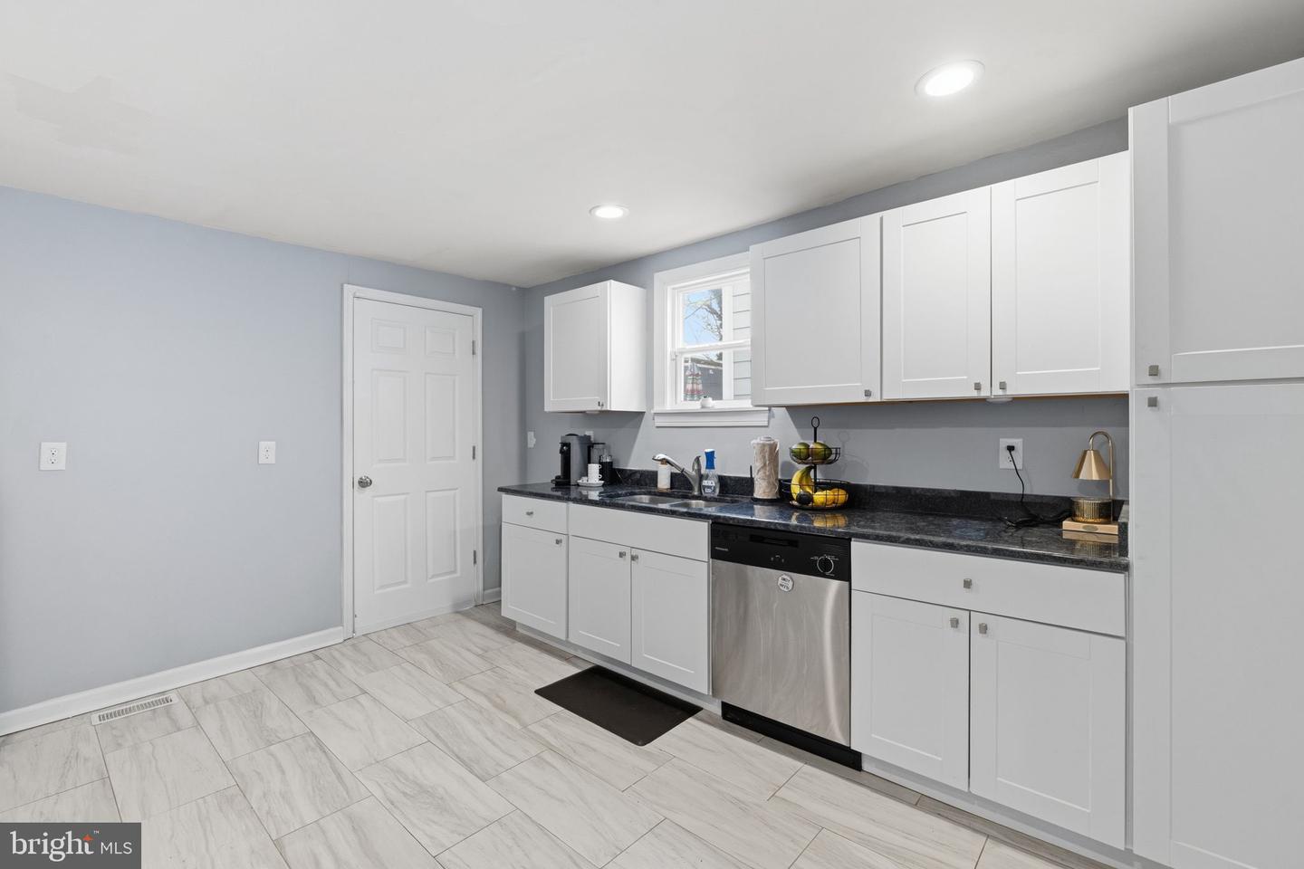 504 ARNOLD AVE, RICHMOND, Virginia 23222, 3 Bedrooms Bedrooms, ,2 BathroomsBathrooms,Residential,For sale,504 ARNOLD AVE,VARC2000834 MLS # VARC2000834