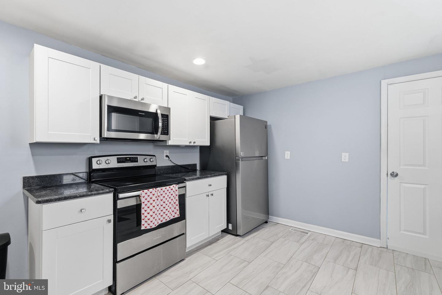 504 ARNOLD AVE, RICHMOND, Virginia 23222, 3 Bedrooms Bedrooms, ,2 BathroomsBathrooms,Residential,For sale,504 ARNOLD AVE,VARC2000834 MLS # VARC2000834