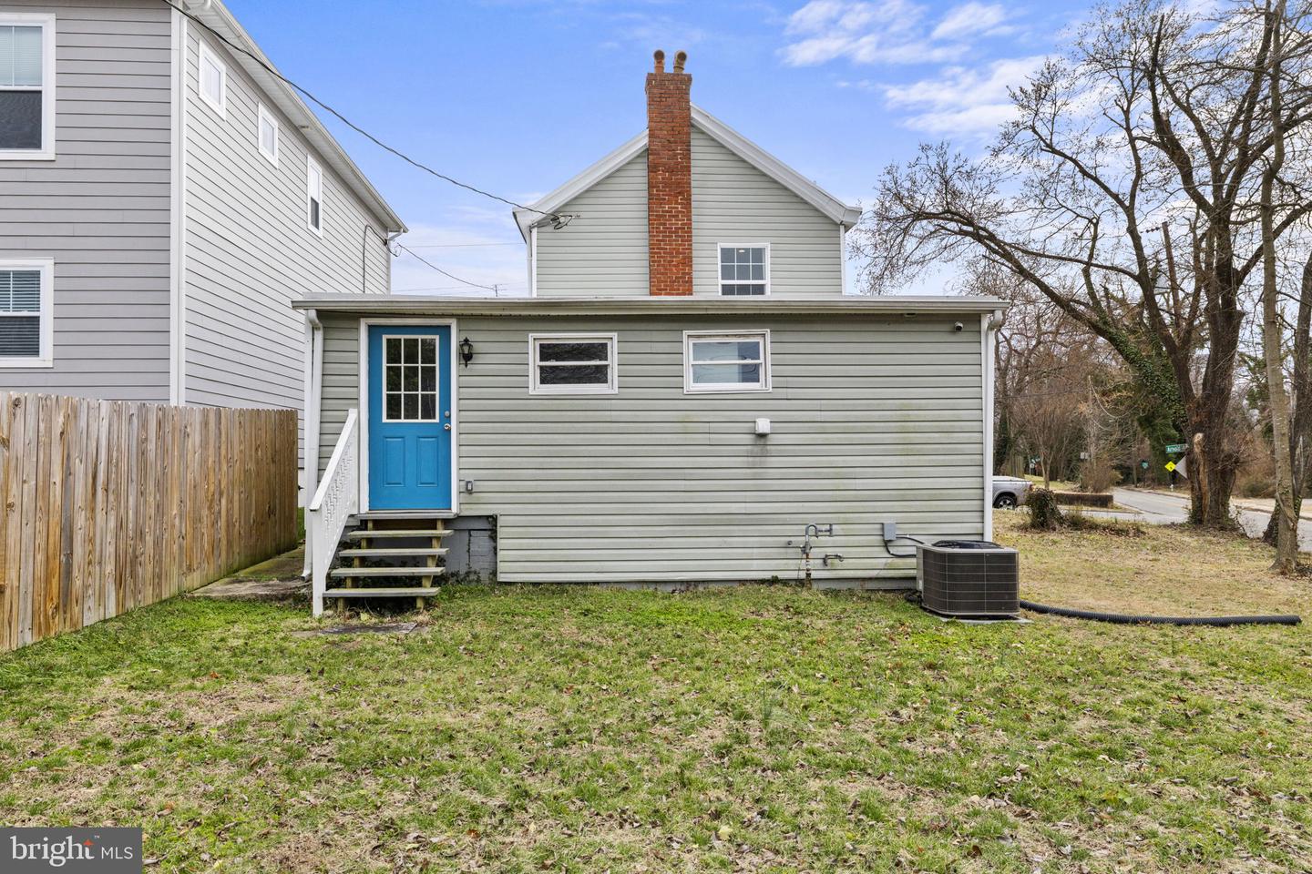 504 ARNOLD AVE, RICHMOND, Virginia 23222, 3 Bedrooms Bedrooms, ,2 BathroomsBathrooms,Residential,For sale,504 ARNOLD AVE,VARC2000834 MLS # VARC2000834