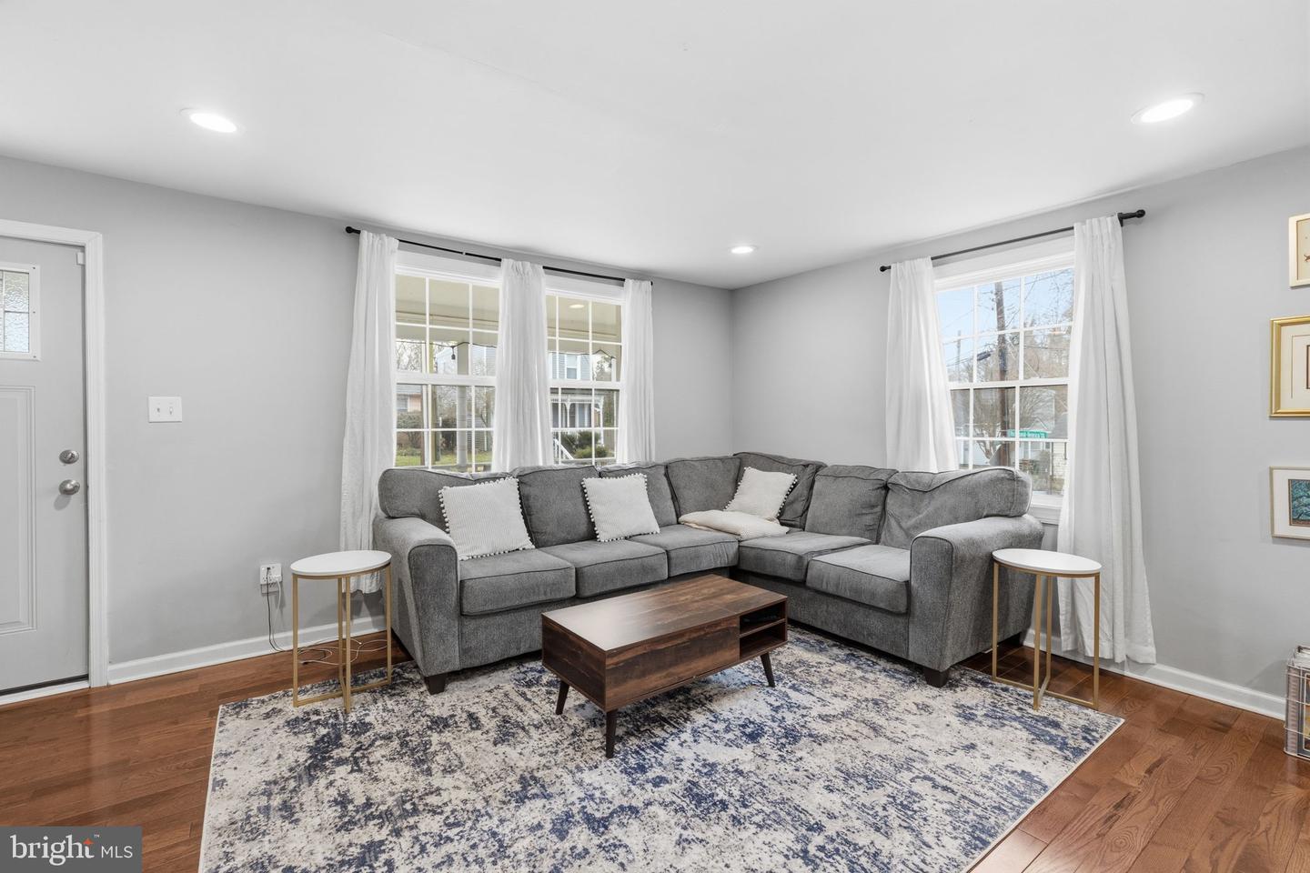 504 ARNOLD AVE, RICHMOND, Virginia 23222, 3 Bedrooms Bedrooms, ,2 BathroomsBathrooms,Residential,For sale,504 ARNOLD AVE,VARC2000834 MLS # VARC2000834