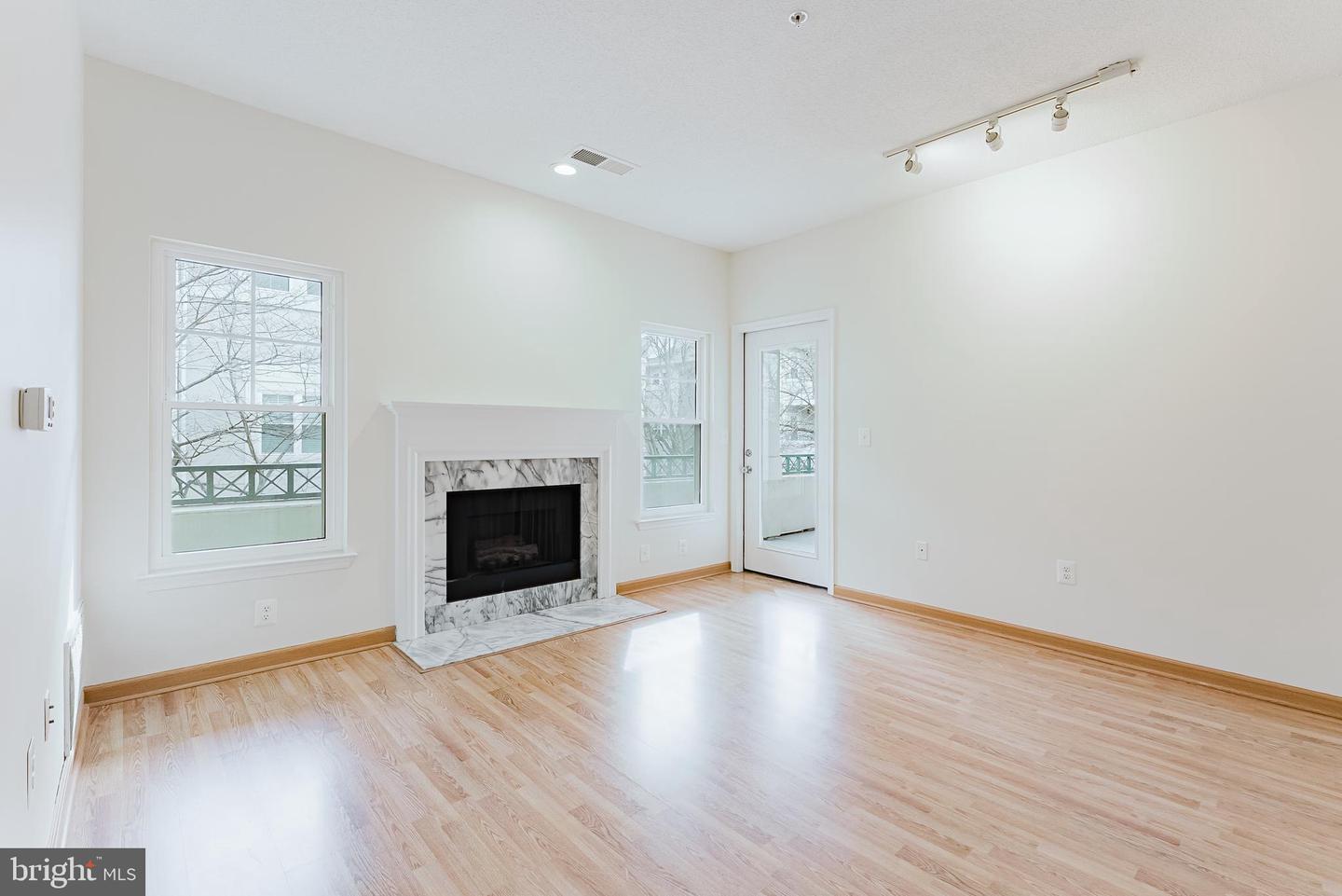 12016 TALIESIN PL #23, RESTON, Virginia 20190, 2 Bedrooms Bedrooms, ,1 BathroomBathrooms,Residential,For sale,12016 TALIESIN PL #23,VAFX2292308 MLS # VAFX2292308