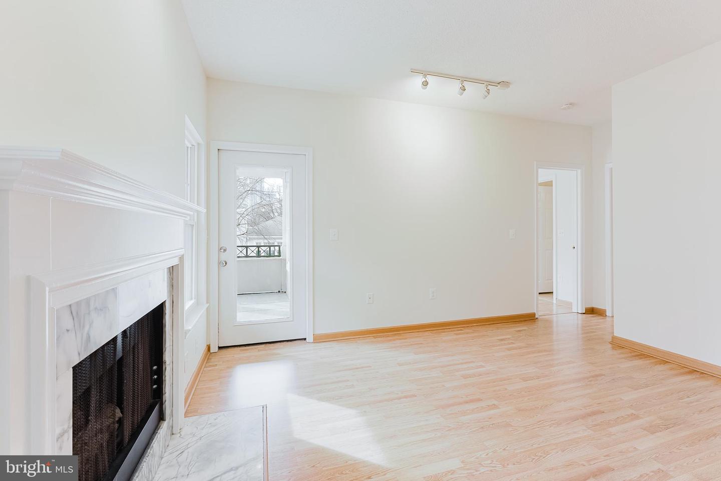 12016 TALIESIN PL #23, RESTON, Virginia 20190, 2 Bedrooms Bedrooms, ,1 BathroomBathrooms,Residential,For sale,12016 TALIESIN PL #23,VAFX2292308 MLS # VAFX2292308