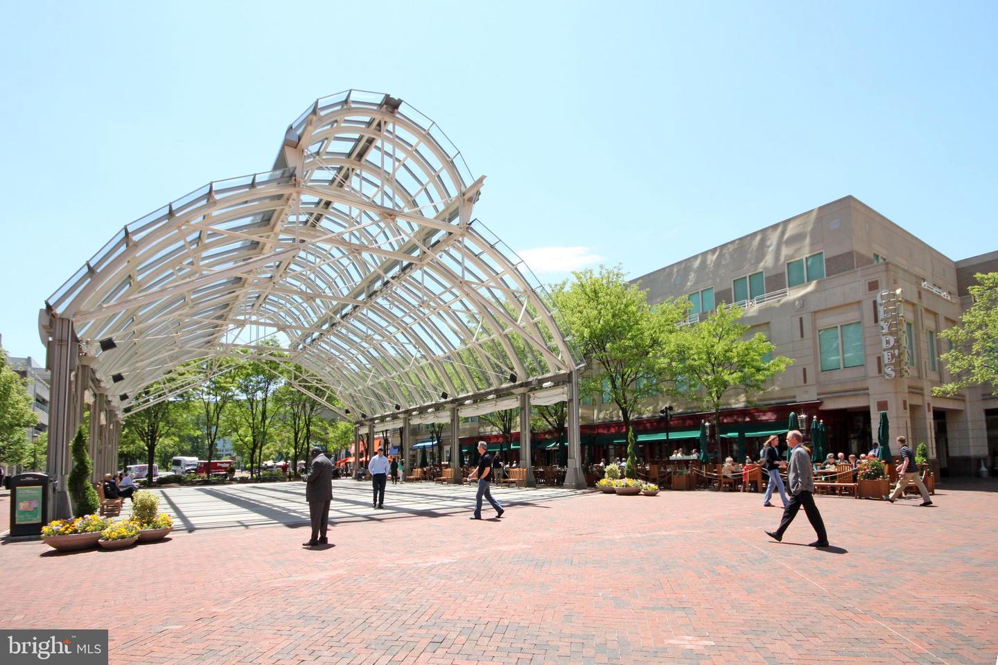 12016 TALIESIN PL #23, RESTON, Virginia 20190, 2 Bedrooms Bedrooms, ,1 BathroomBathrooms,Residential,For sale,12016 TALIESIN PL #23,VAFX2292308 MLS # VAFX2292308