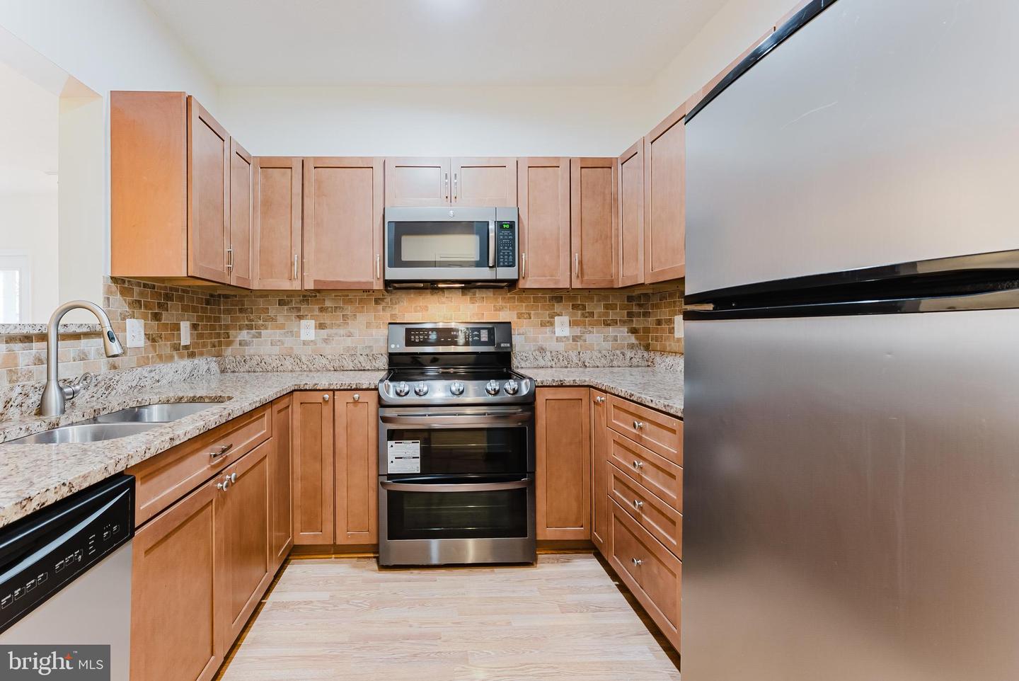 12016 TALIESIN PL #23, RESTON, Virginia 20190, 2 Bedrooms Bedrooms, ,1 BathroomBathrooms,Residential,For sale,12016 TALIESIN PL #23,VAFX2292308 MLS # VAFX2292308