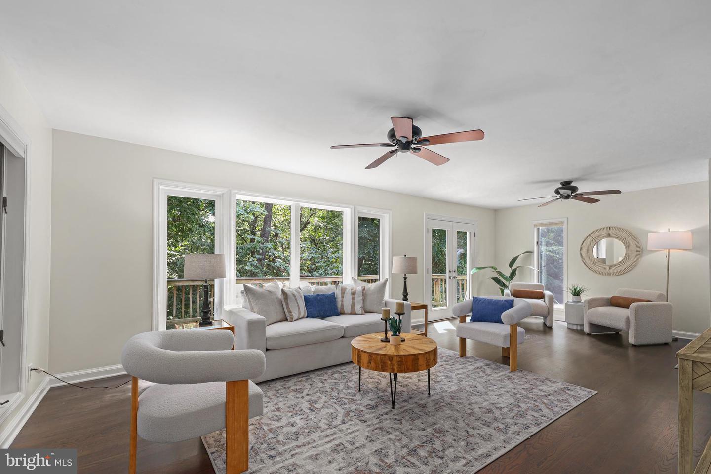 117 S ABERDEEN ST, ARLINGTON, Virginia 22204, 4 Bedrooms Bedrooms, ,3 BathroomsBathrooms,Residential,For sale,117 S ABERDEEN ST,VAAR2069208 MLS # VAAR2069208