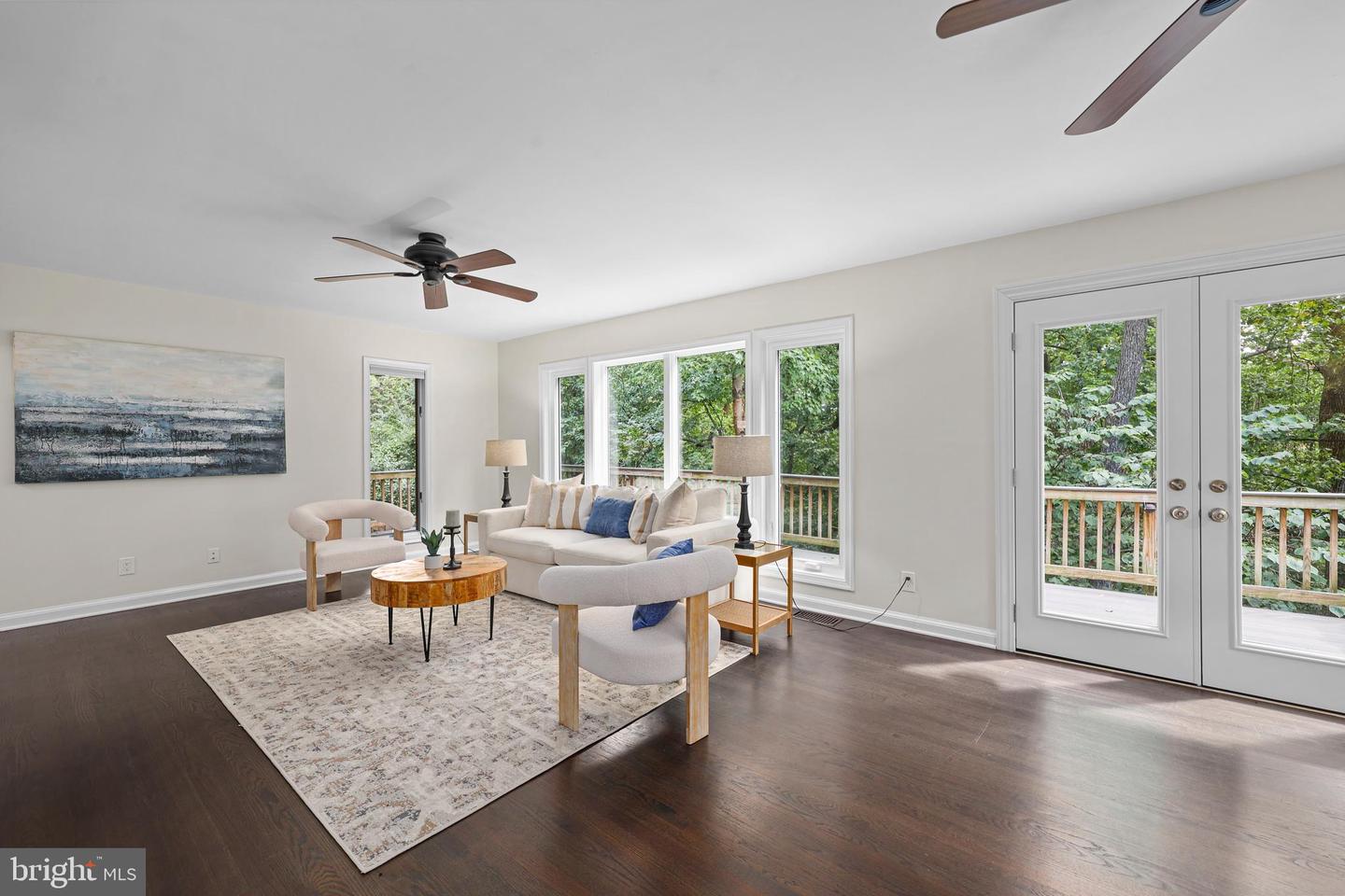 117 S ABERDEEN ST, ARLINGTON, Virginia 22204, 4 Bedrooms Bedrooms, ,3 BathroomsBathrooms,Residential,For sale,117 S ABERDEEN ST,VAAR2069208 MLS # VAAR2069208