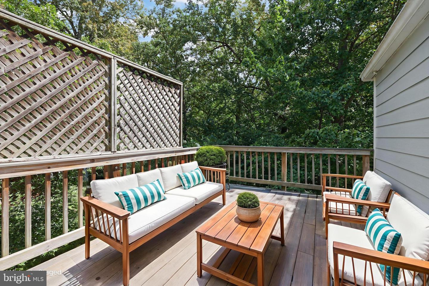 117 S ABERDEEN ST, ARLINGTON, Virginia 22204, 4 Bedrooms Bedrooms, ,3 BathroomsBathrooms,Residential,For sale,117 S ABERDEEN ST,VAAR2069208 MLS # VAAR2069208