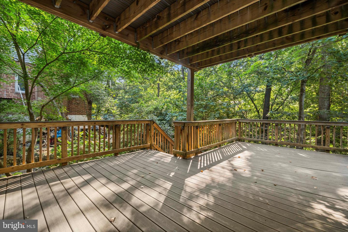 117 S ABERDEEN ST, ARLINGTON, Virginia 22204, 4 Bedrooms Bedrooms, ,3 BathroomsBathrooms,Residential,For sale,117 S ABERDEEN ST,VAAR2069208 MLS # VAAR2069208