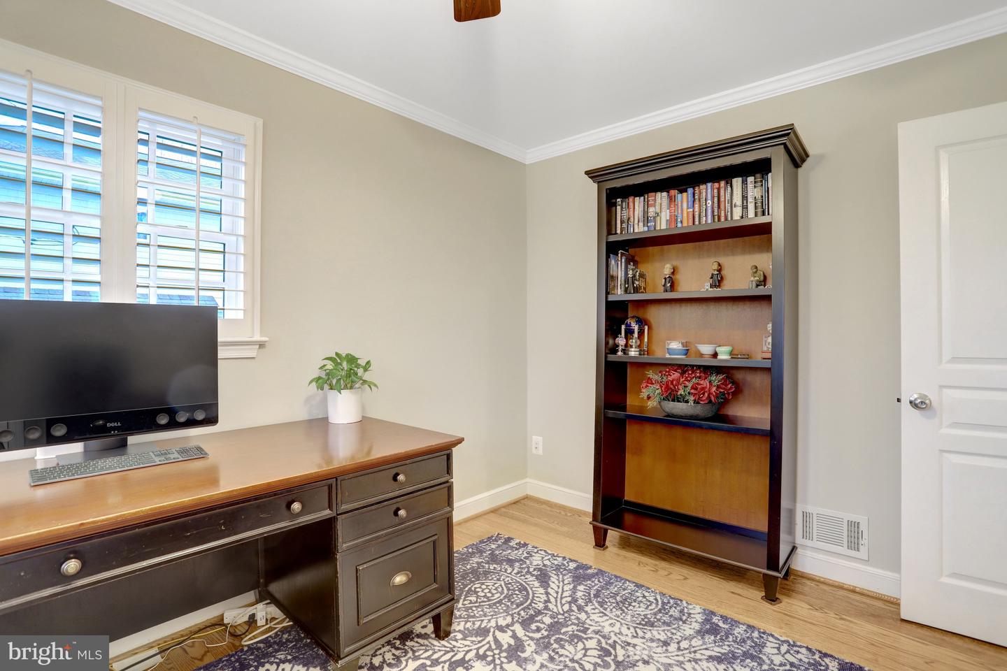 5414 20TH ST N, ARLINGTON, Virginia 22205, 6 Bedrooms Bedrooms, ,4 BathroomsBathrooms,Residential,For sale,5414 20TH ST N,VAAR2069220 MLS # VAAR2069220