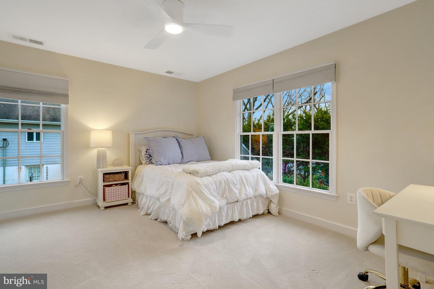 5414 20TH ST N, ARLINGTON, Virginia 22205, 6 Bedrooms Bedrooms, ,4 BathroomsBathrooms,Residential,For sale,5414 20TH ST N,VAAR2069220 MLS # VAAR2069220