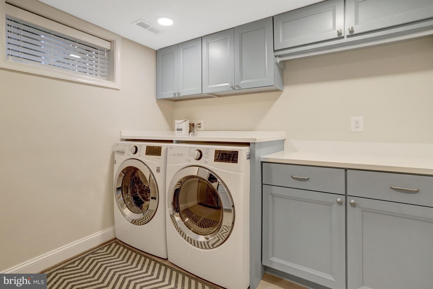 5414 20TH ST N, ARLINGTON, Virginia 22205, 6 Bedrooms Bedrooms, ,4 BathroomsBathrooms,Residential,For sale,5414 20TH ST N,VAAR2069220 MLS # VAAR2069220