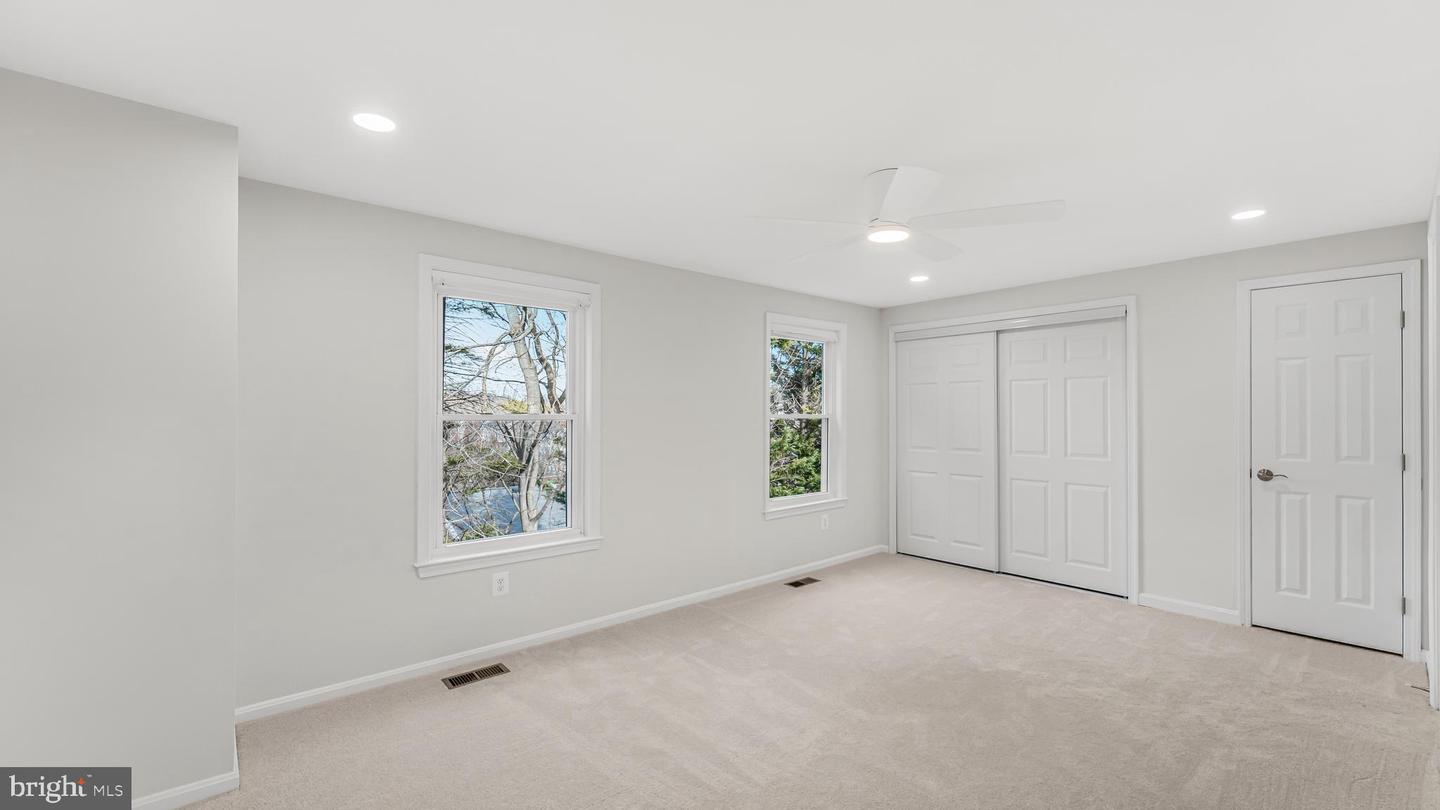 6474 BRICKLEIGH CT, ALEXANDRIA, Virginia 22315, 2 Bedrooms Bedrooms, ,3 BathroomsBathrooms,Residential,For sale,6474 BRICKLEIGH CT,VAFX2292520 MLS # VAFX2292520