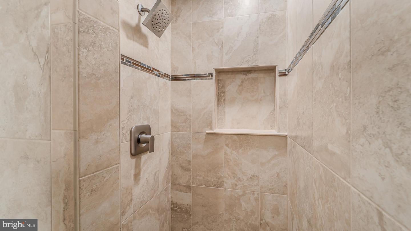 6474 BRICKLEIGH CT, ALEXANDRIA, Virginia 22315, 2 Bedrooms Bedrooms, ,3 BathroomsBathrooms,Residential,For sale,6474 BRICKLEIGH CT,VAFX2292520 MLS # VAFX2292520