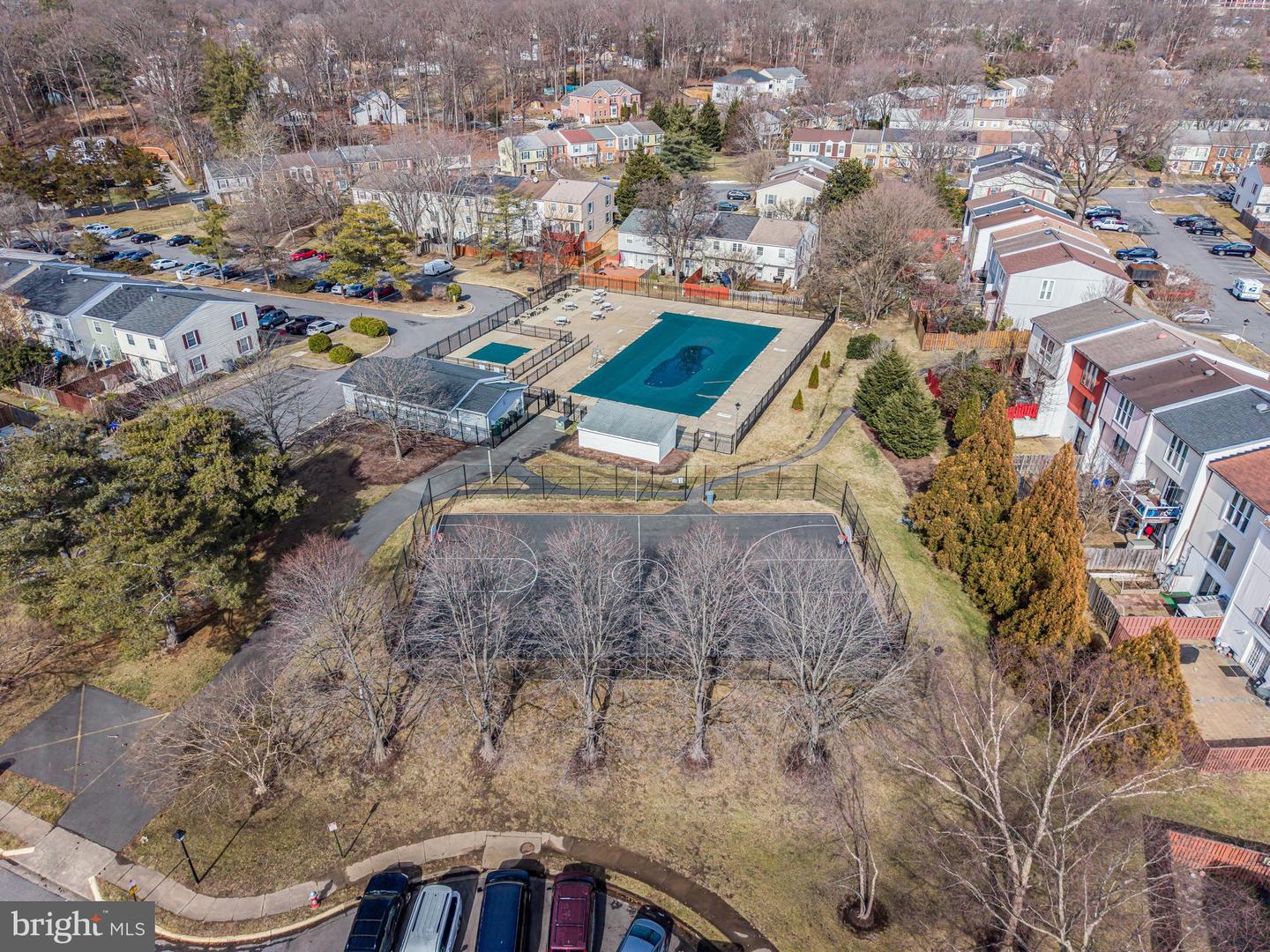 6474 BRICKLEIGH CT, ALEXANDRIA, Virginia 22315, 2 Bedrooms Bedrooms, ,3 BathroomsBathrooms,Residential,For sale,6474 BRICKLEIGH CT,VAFX2292520 MLS # VAFX2292520