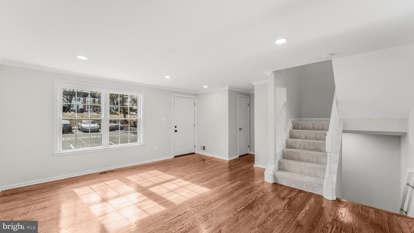 6474 BRICKLEIGH CT, ALEXANDRIA, Virginia 22315, 2 Bedrooms Bedrooms, ,3 BathroomsBathrooms,Residential,For sale,6474 BRICKLEIGH CT,VAFX2292520 MLS # VAFX2292520