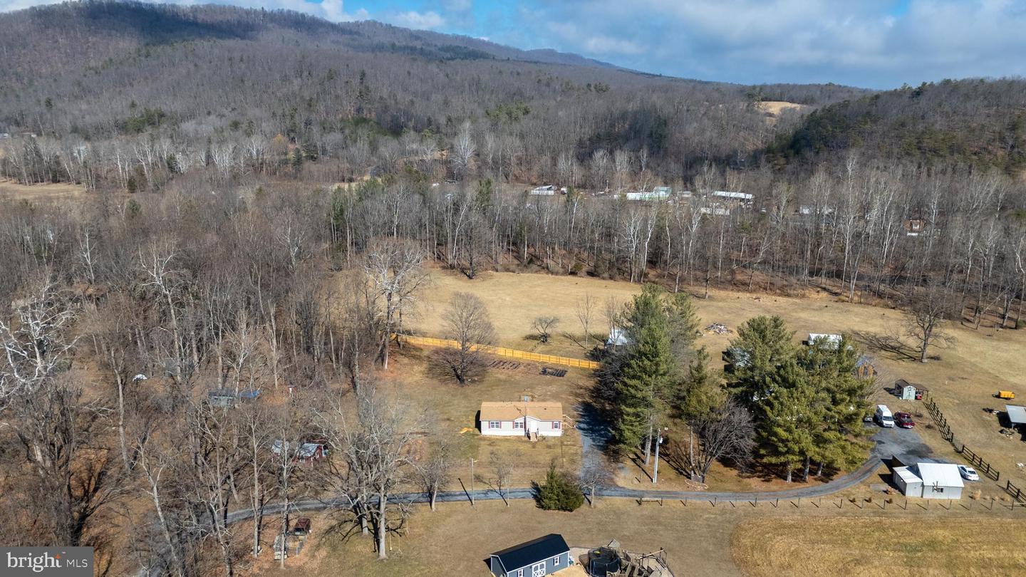 38 MAGGIE LN, MOUNT SOLON, Virginia 22843, 3 Bedrooms Bedrooms, ,2 BathroomsBathrooms,Residential,For sale,38 MAGGIE LN,VAAG2002750 MLS # VAAG2002750
