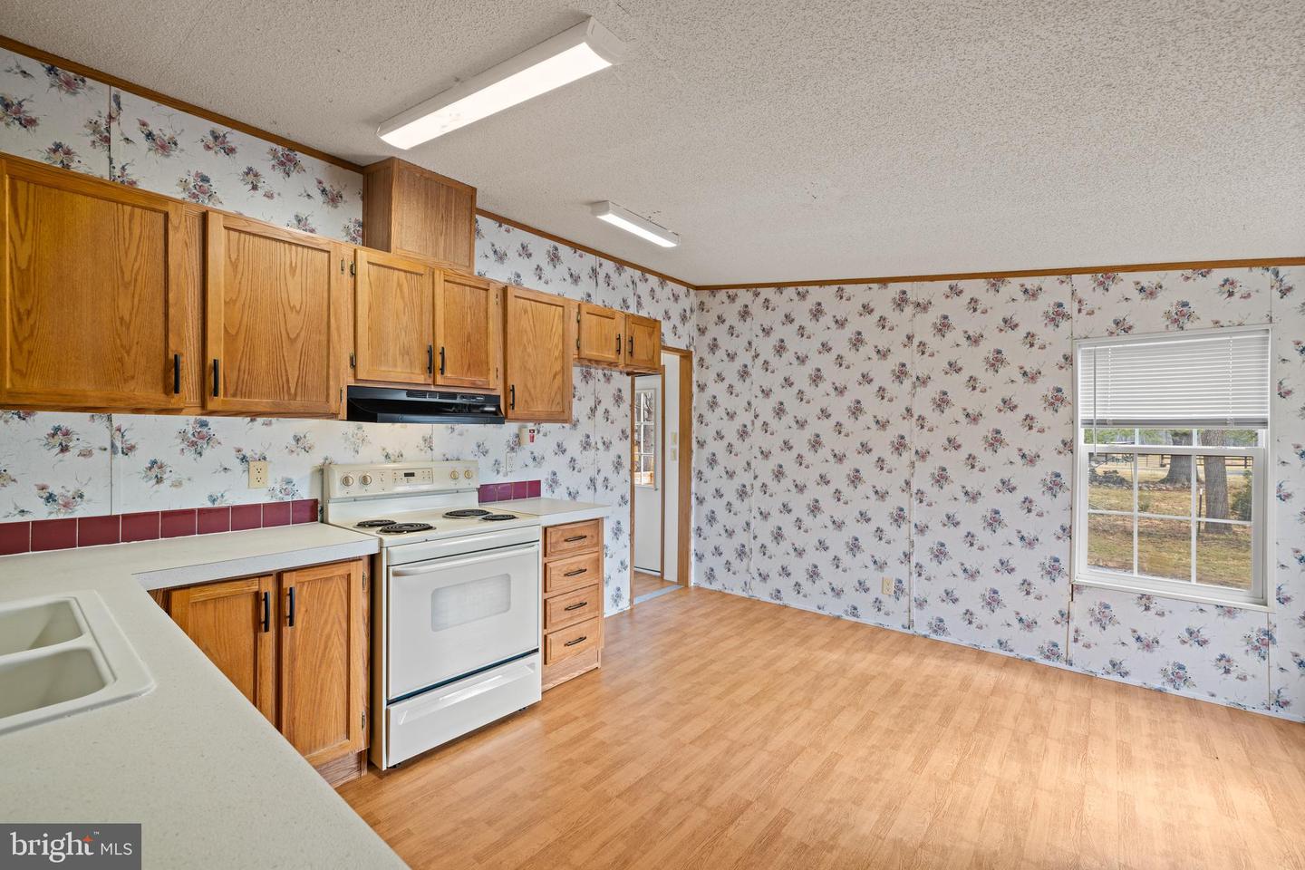 38 MAGGIE LN, MOUNT SOLON, Virginia 22843, 3 Bedrooms Bedrooms, ,2 BathroomsBathrooms,Residential,For sale,38 MAGGIE LN,VAAG2002750 MLS # VAAG2002750