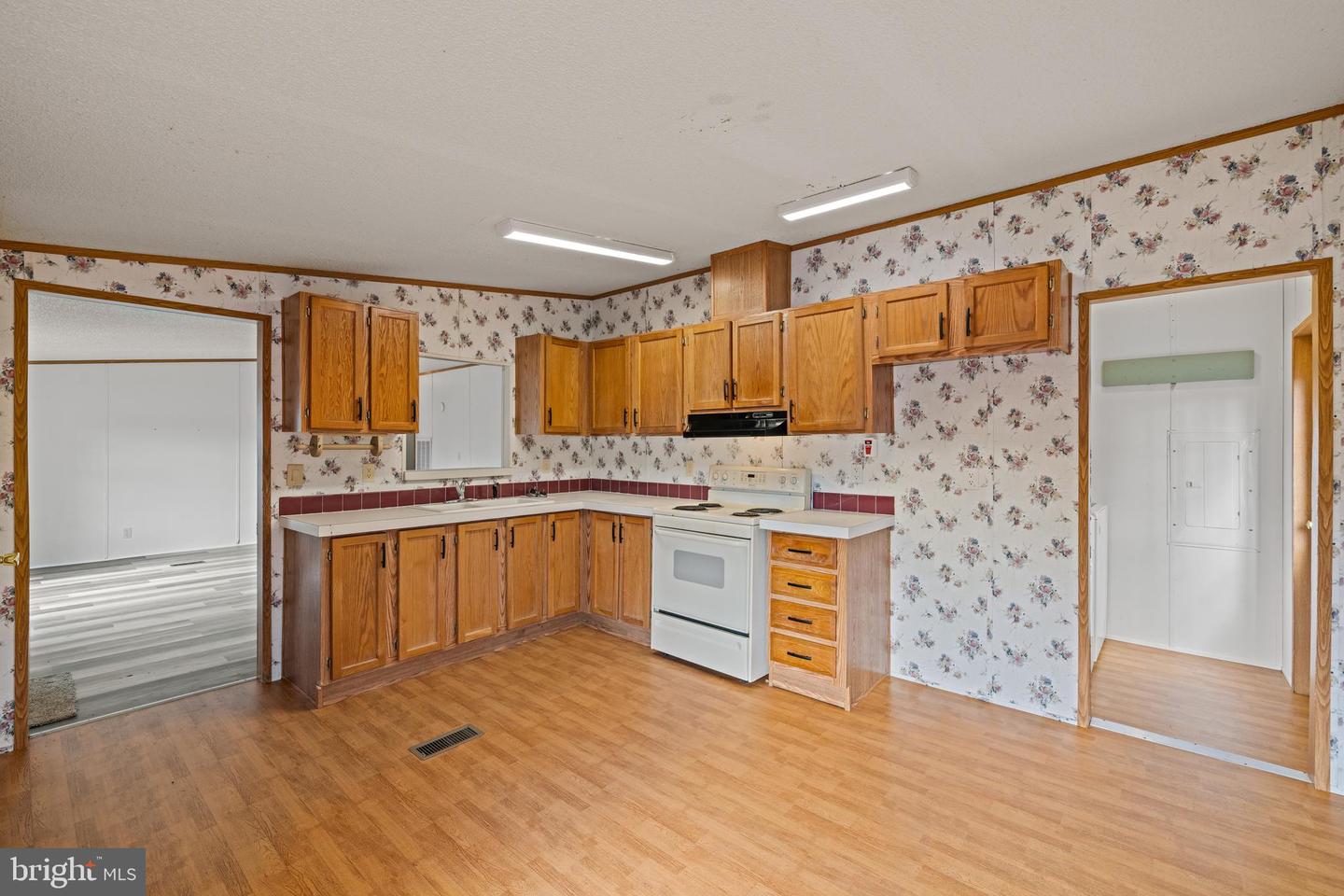 38 MAGGIE LN, MOUNT SOLON, Virginia 22843, 3 Bedrooms Bedrooms, ,2 BathroomsBathrooms,Residential,For sale,38 MAGGIE LN,VAAG2002750 MLS # VAAG2002750