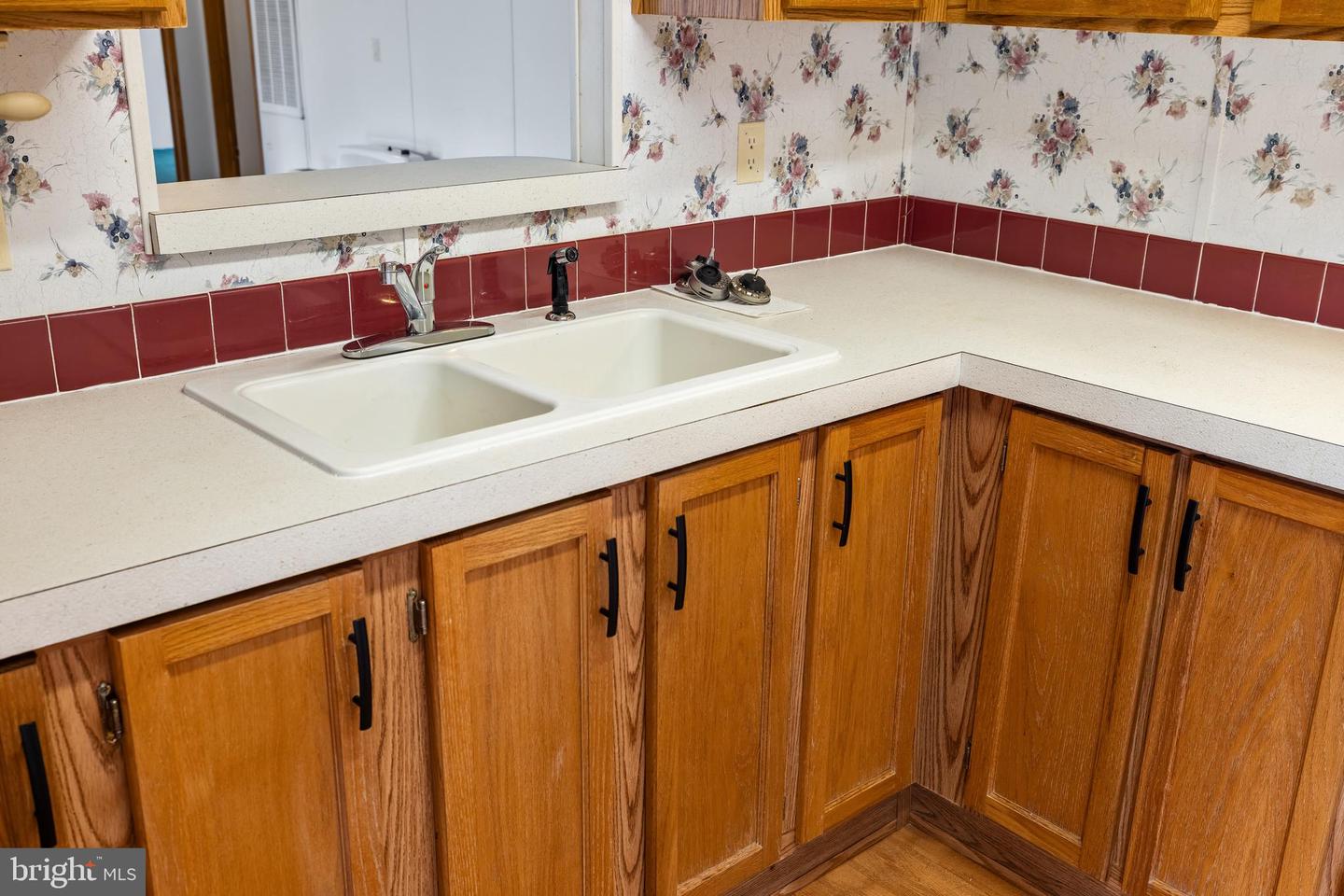 38 MAGGIE LN, MOUNT SOLON, Virginia 22843, 3 Bedrooms Bedrooms, ,2 BathroomsBathrooms,Residential,For sale,38 MAGGIE LN,VAAG2002750 MLS # VAAG2002750