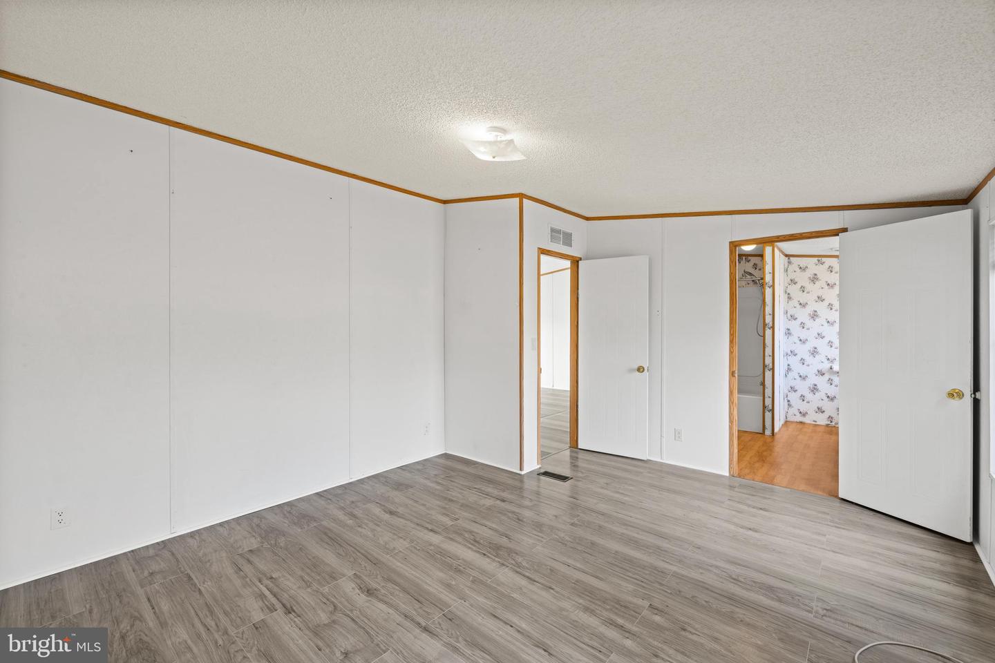 38 MAGGIE LN, MOUNT SOLON, Virginia 22843, 3 Bedrooms Bedrooms, ,2 BathroomsBathrooms,Residential,For sale,38 MAGGIE LN,VAAG2002750 MLS # VAAG2002750