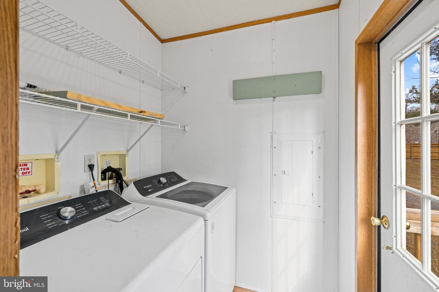 38 MAGGIE LN, MOUNT SOLON, Virginia 22843, 3 Bedrooms Bedrooms, ,2 BathroomsBathrooms,Residential,For sale,38 MAGGIE LN,VAAG2002750 MLS # VAAG2002750