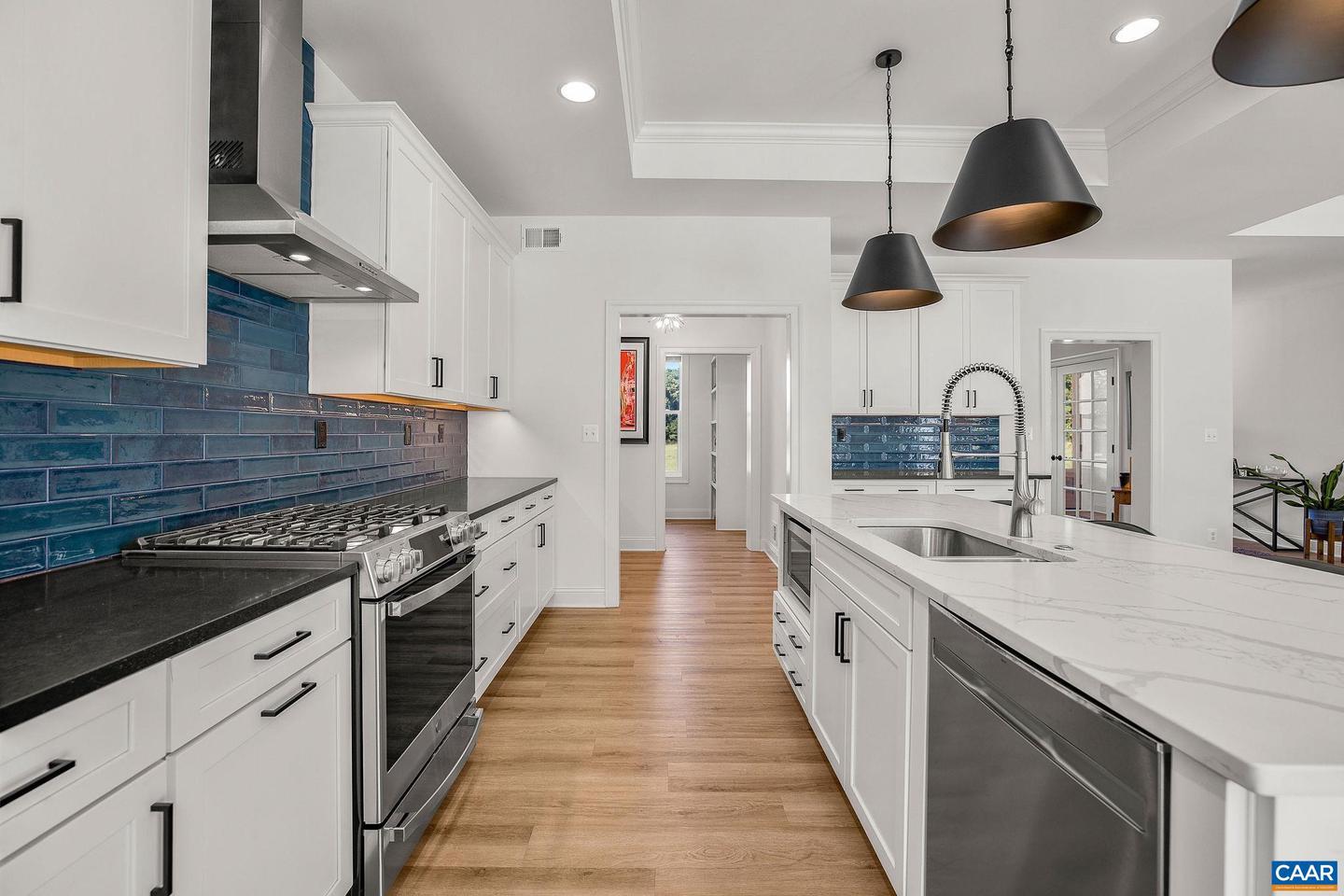 1570 JAMES RIVER RD, SCOTTSVILLE, Virginia 24590, 3 Bedrooms Bedrooms, ,2 BathroomsBathrooms,Residential,For sale,1570 JAMES RIVER RD,673638 MLS # 673638