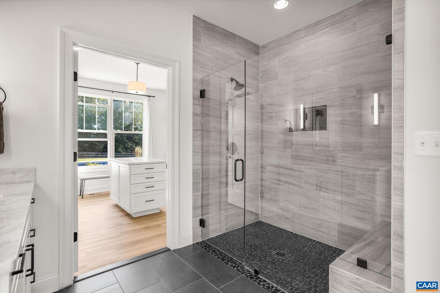 1570 JAMES RIVER RD, SCOTTSVILLE, Virginia 24590, 3 Bedrooms Bedrooms, ,2 BathroomsBathrooms,Residential,For sale,1570 JAMES RIVER RD,673638 MLS # 673638