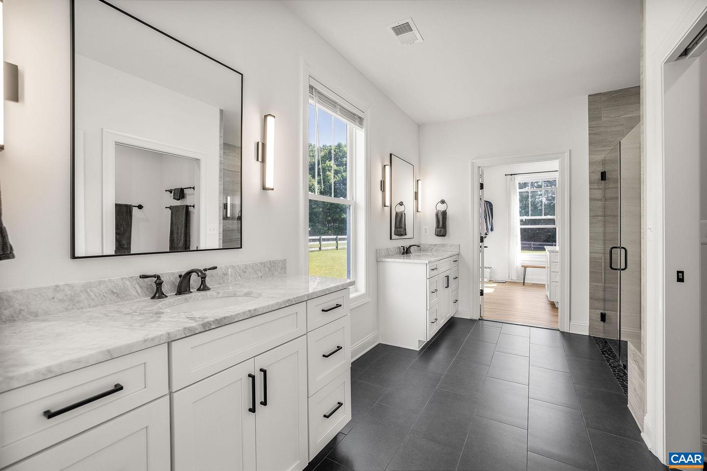 1570 JAMES RIVER RD, SCOTTSVILLE, Virginia 24590, 3 Bedrooms Bedrooms, ,2 BathroomsBathrooms,Residential,For sale,1570 JAMES RIVER RD,673638 MLS # 673638