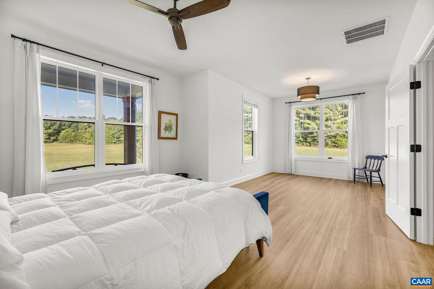 1570 JAMES RIVER RD, SCOTTSVILLE, Virginia 24590, 3 Bedrooms Bedrooms, ,2 BathroomsBathrooms,Residential,For sale,1570 JAMES RIVER RD,673638 MLS # 673638