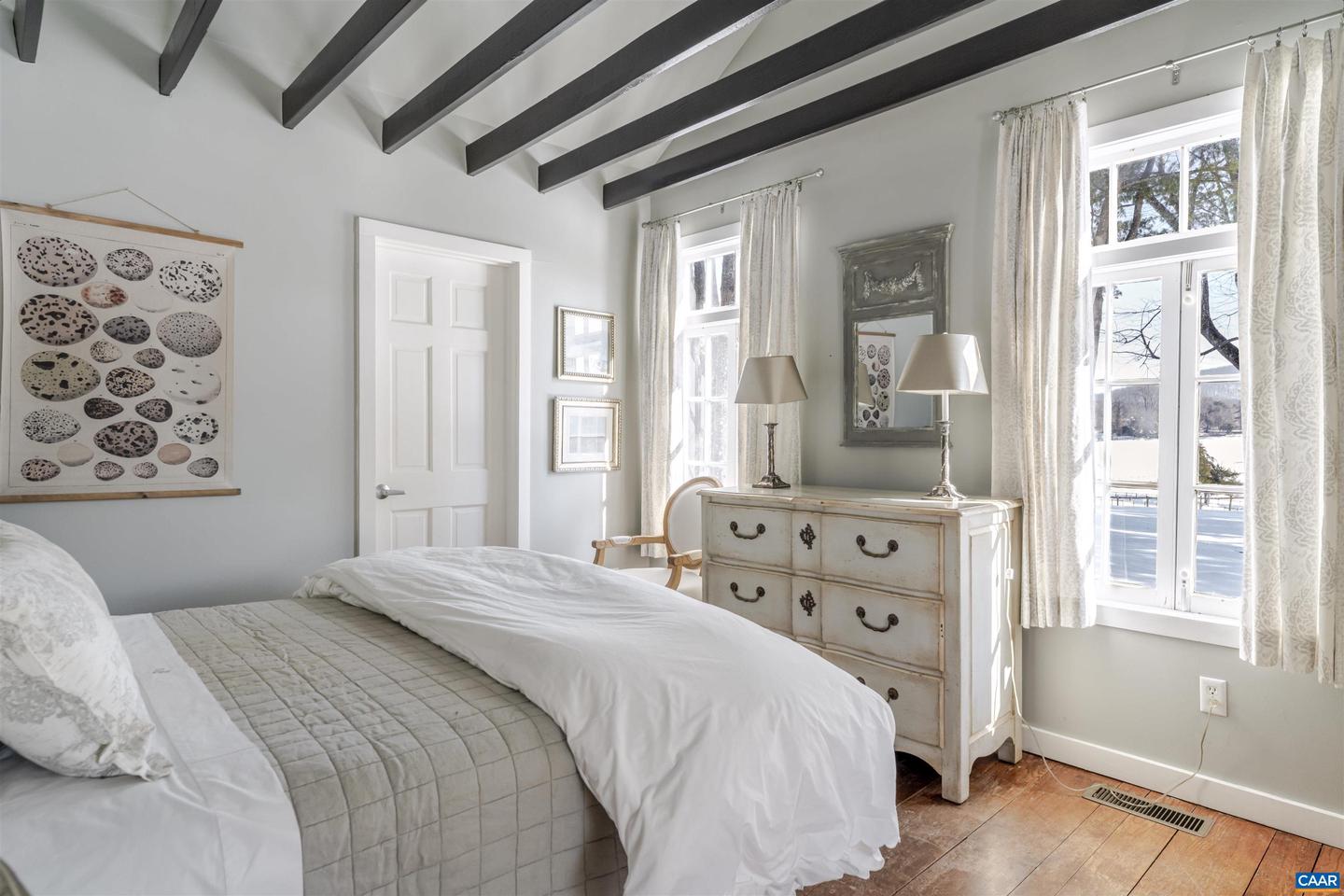 1293 HAMMOCKS GAP RD, CHARLOTTESVILLE, Virginia 22911, 5 Bedrooms Bedrooms, ,5 BathroomsBathrooms,Residential,For sale,1293 HAMMOCKS GAP RD,673639 MLS # 673639 1293 HAMMOCKS GAP RD, CHARLOTTESVILLE, Virginia 22911, 5 Bedrooms Bedrooms, ,5 BathroomsBathrooms,Residential,For sale,1293 HAMMOCKS GAP RD,673639 MLS # 673639