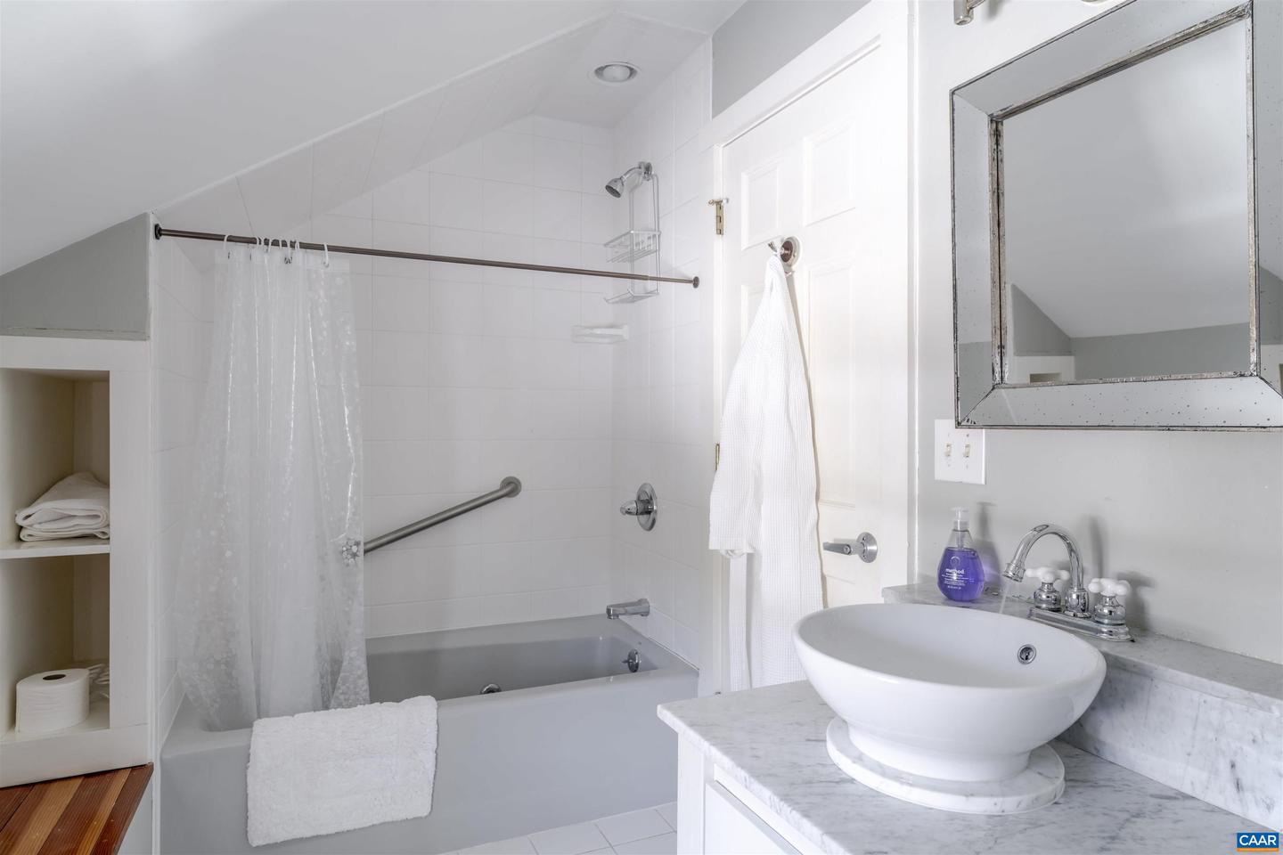 1293 HAMMOCKS GAP RD, CHARLOTTESVILLE, Virginia 22911, 5 Bedrooms Bedrooms, ,5 BathroomsBathrooms,Residential,For sale,1293 HAMMOCKS GAP RD,673639 MLS # 673639 1293 HAMMOCKS GAP RD, CHARLOTTESVILLE, Virginia 22911, 5 Bedrooms Bedrooms, ,5 BathroomsBathrooms,Residential,For sale,1293 HAMMOCKS GAP RD,673639 MLS # 673639