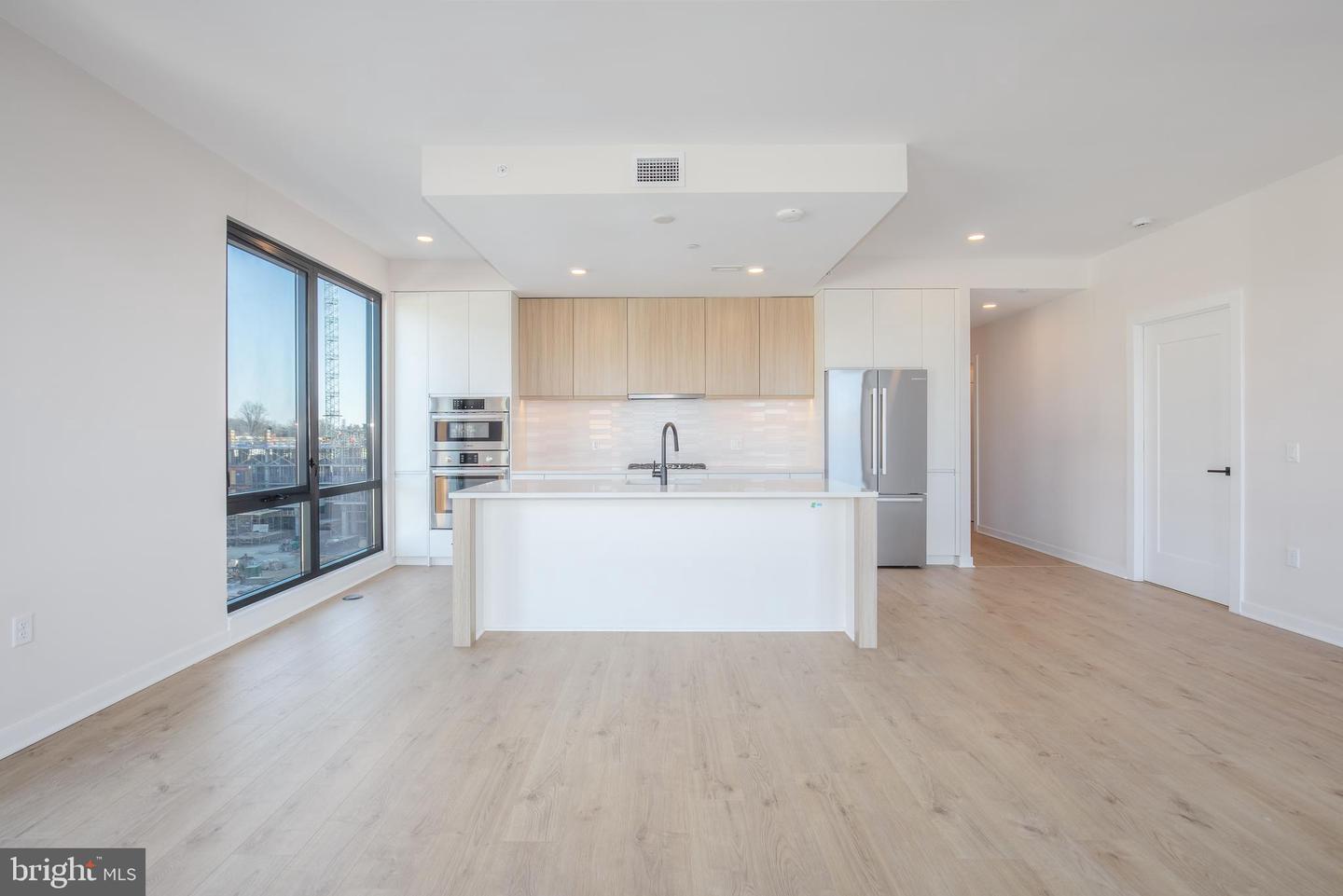 255 W. FALLS STATION BLVD #511, FALLS CHURCH, Virginia 22046, 3 Bedrooms Bedrooms, 4 Rooms Rooms,2 BathroomsBathrooms,Residential,For sale,255 W. FALLS STATION BLVD #511,VAFA2003610 MLS # VAFA2003610