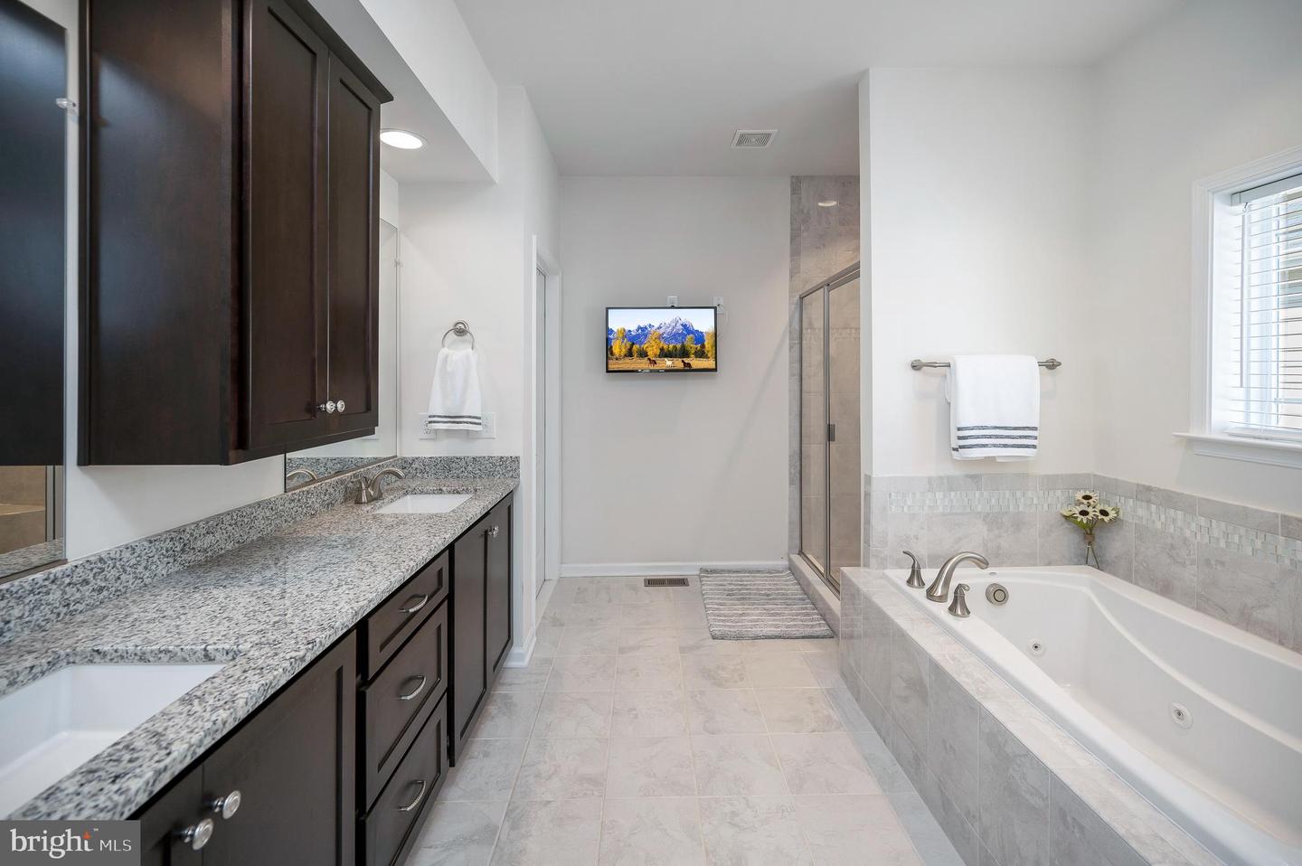 1102 DAMERON CT, FREDERICKSBURG, Virginia 22401, 4 Bedrooms Bedrooms, ,3 BathroomsBathrooms,Residential,For sale,1102 DAMERON CT,VAFB2009724 MLS # VAFB2009724