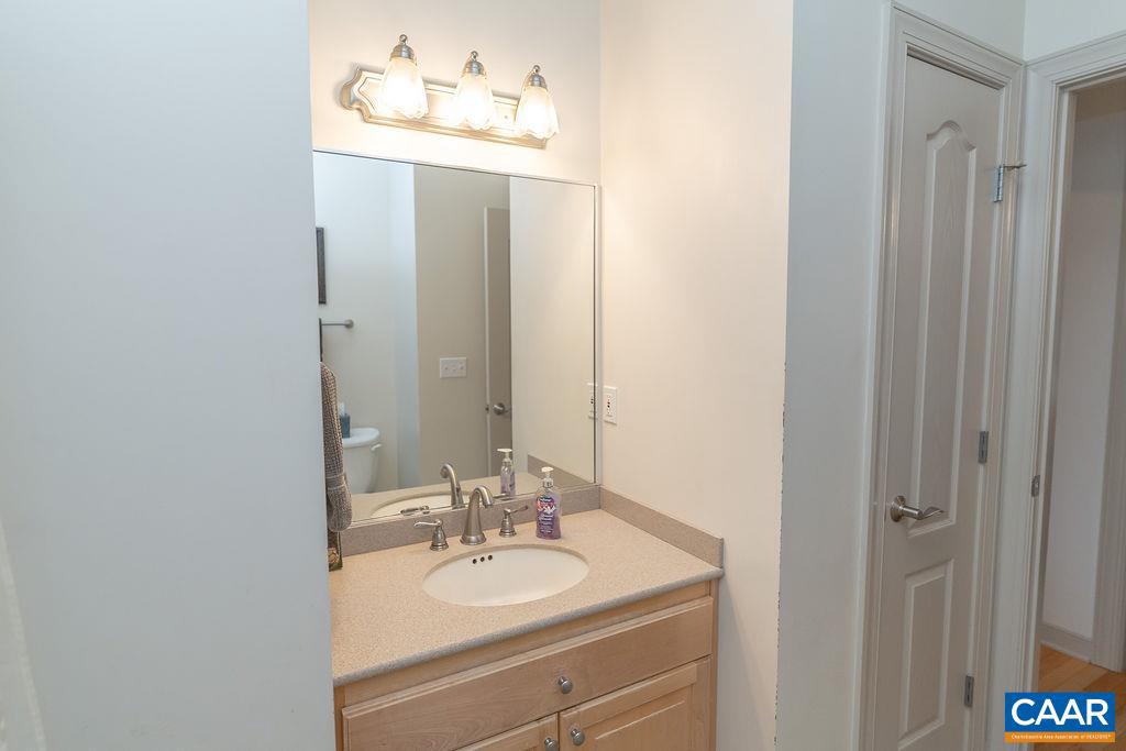 665 FOX HOLLOW LN, PALMYRA, Virginia 22963, 6 Bedrooms Bedrooms, ,3 BathroomsBathrooms,Residential,For sale,665 FOX HOLLOW LN,673711 MLS # 673711 665 FOX HOLLOW LN, PALMYRA, Virginia 22963, 6 Bedrooms Bedrooms, ,3 BathroomsBathrooms,Residential,For sale,665 FOX HOLLOW LN,673711 MLS # 673711