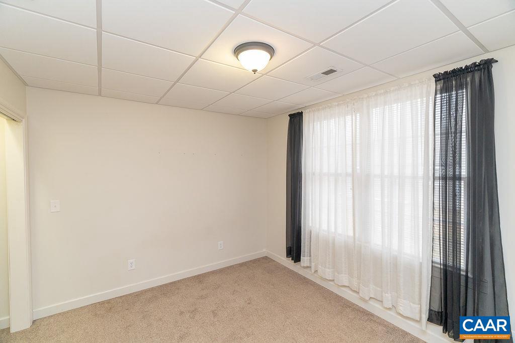 665 FOX HOLLOW LN, PALMYRA, Virginia 22963, 6 Bedrooms Bedrooms, ,3 BathroomsBathrooms,Residential,For sale,665 FOX HOLLOW LN,673711 MLS # 673711 665 FOX HOLLOW LN, PALMYRA, Virginia 22963, 6 Bedrooms Bedrooms, ,3 BathroomsBathrooms,Residential,For sale,665 FOX HOLLOW LN,673711 MLS # 673711