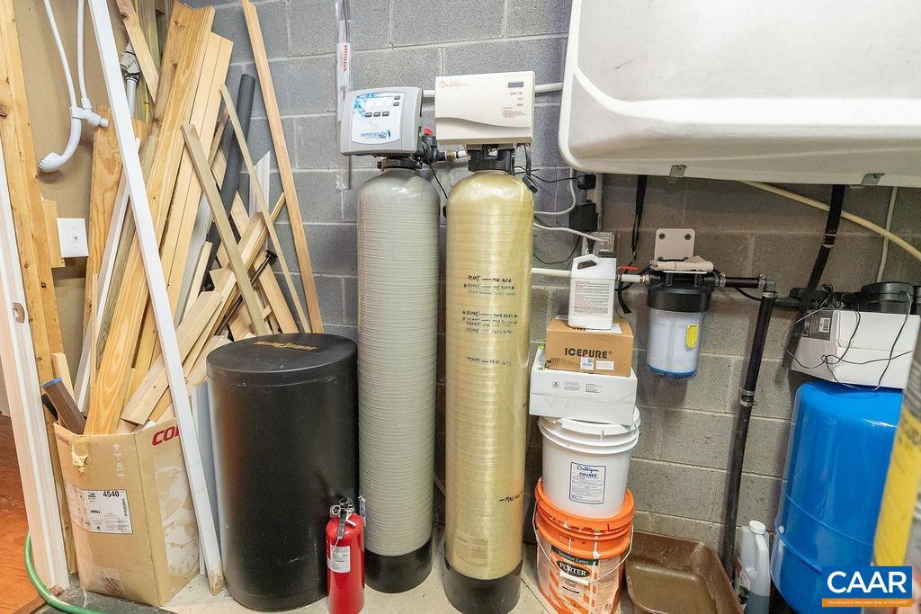 665 FOX HOLLOW LN, PALMYRA, Virginia 22963, 6 Bedrooms Bedrooms, ,3 BathroomsBathrooms,Residential,For sale,665 FOX HOLLOW LN,673711 MLS # 673711 665 FOX HOLLOW LN, PALMYRA, Virginia 22963, 6 Bedrooms Bedrooms, ,3 BathroomsBathrooms,Residential,For sale,665 FOX HOLLOW LN,673711 MLS # 673711