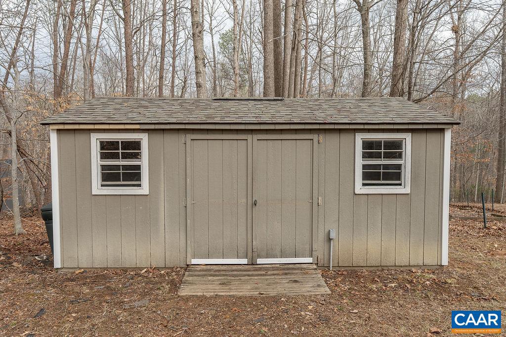 665 FOX HOLLOW LN, PALMYRA, Virginia 22963, 6 Bedrooms Bedrooms, ,3 BathroomsBathrooms,Residential,For sale,665 FOX HOLLOW LN,673711 MLS # 673711 665 FOX HOLLOW LN, PALMYRA, Virginia 22963, 6 Bedrooms Bedrooms, ,3 BathroomsBathrooms,Residential,For sale,665 FOX HOLLOW LN,673711 MLS # 673711